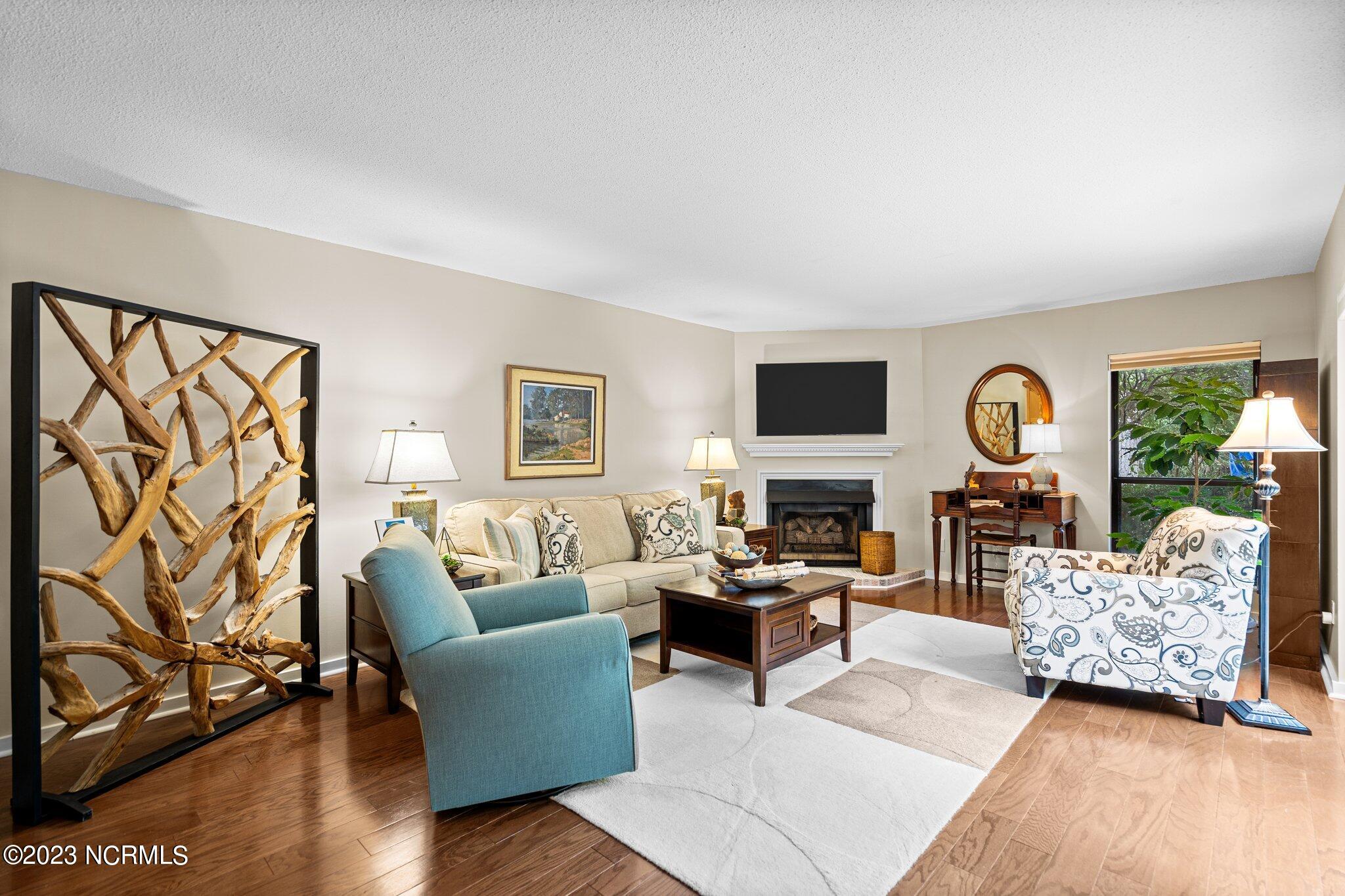 1039 Birch Creek Drive