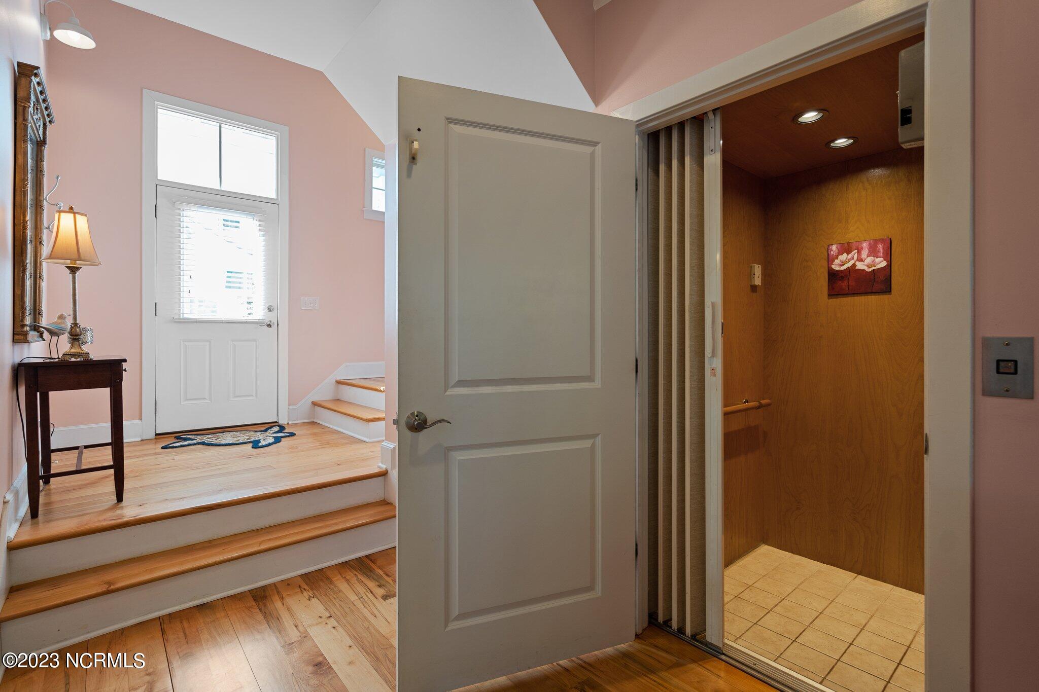 518 Spencer Farlow Drive 3