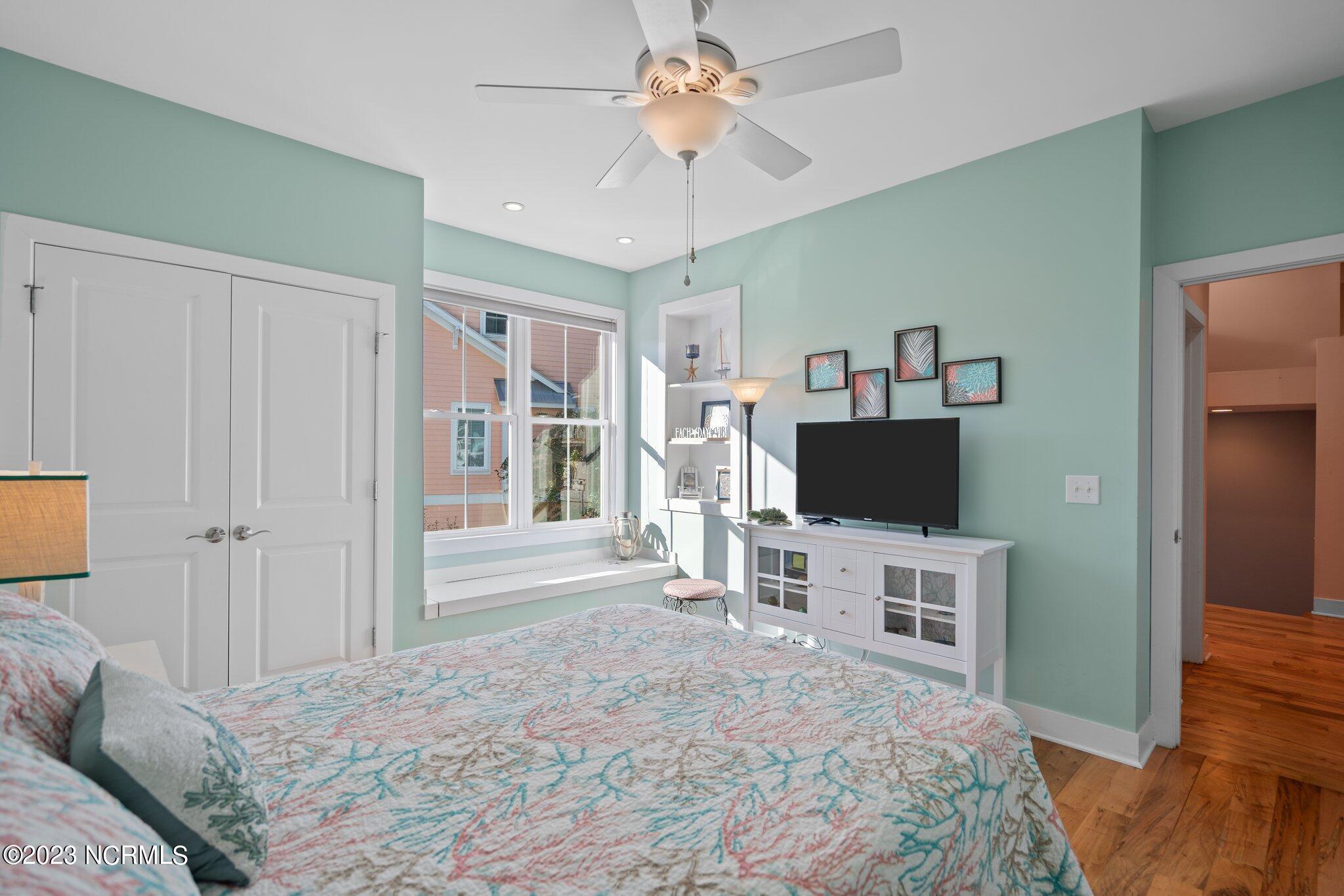 518 Spencer Farlow Drive 3