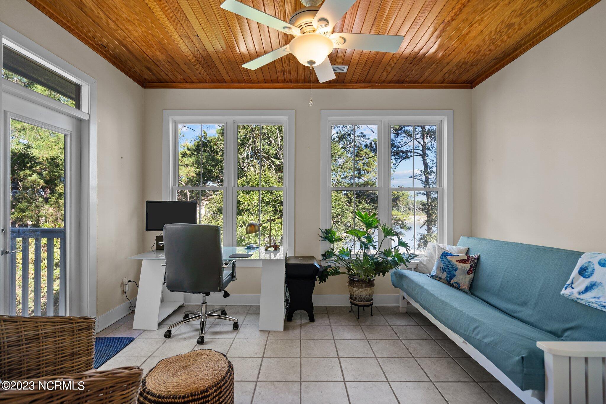 518 Spencer Farlow Drive 3