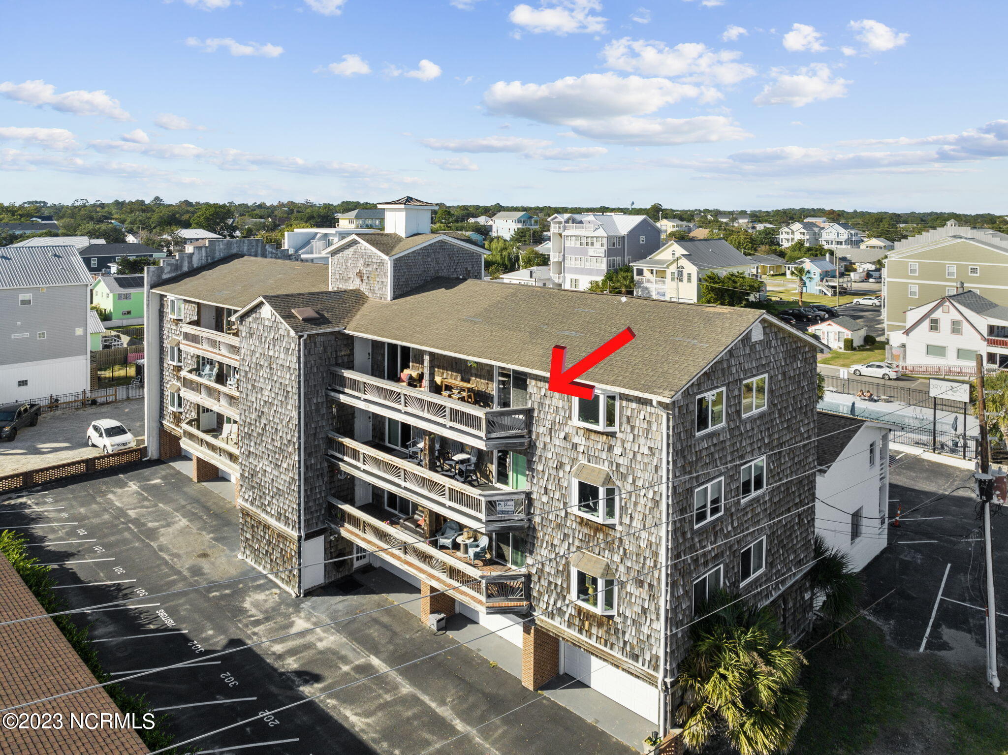 306 S Lake Park Boulevard, Unit 302