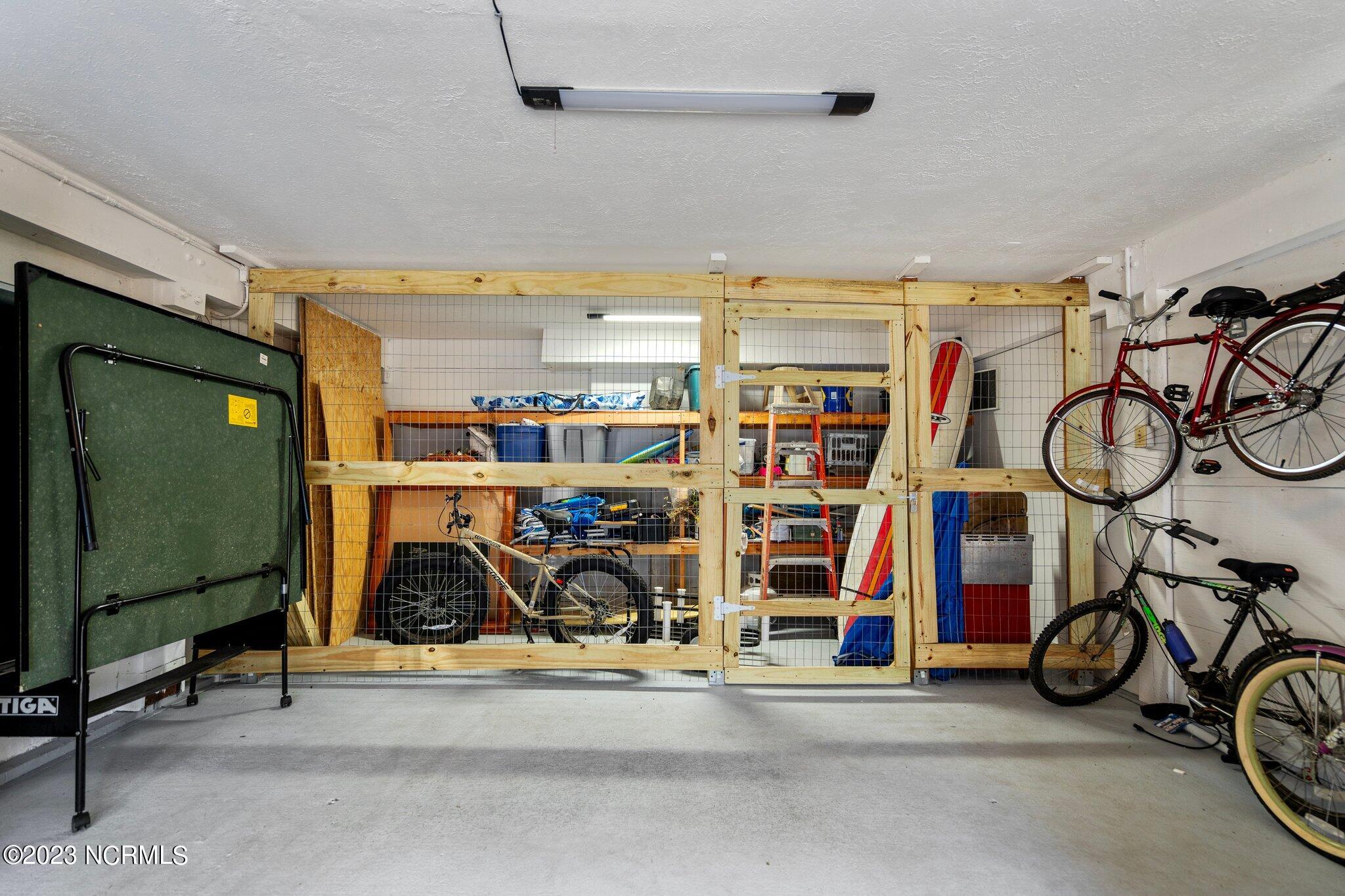 306 S Lake Park Boulevard, Unit 302