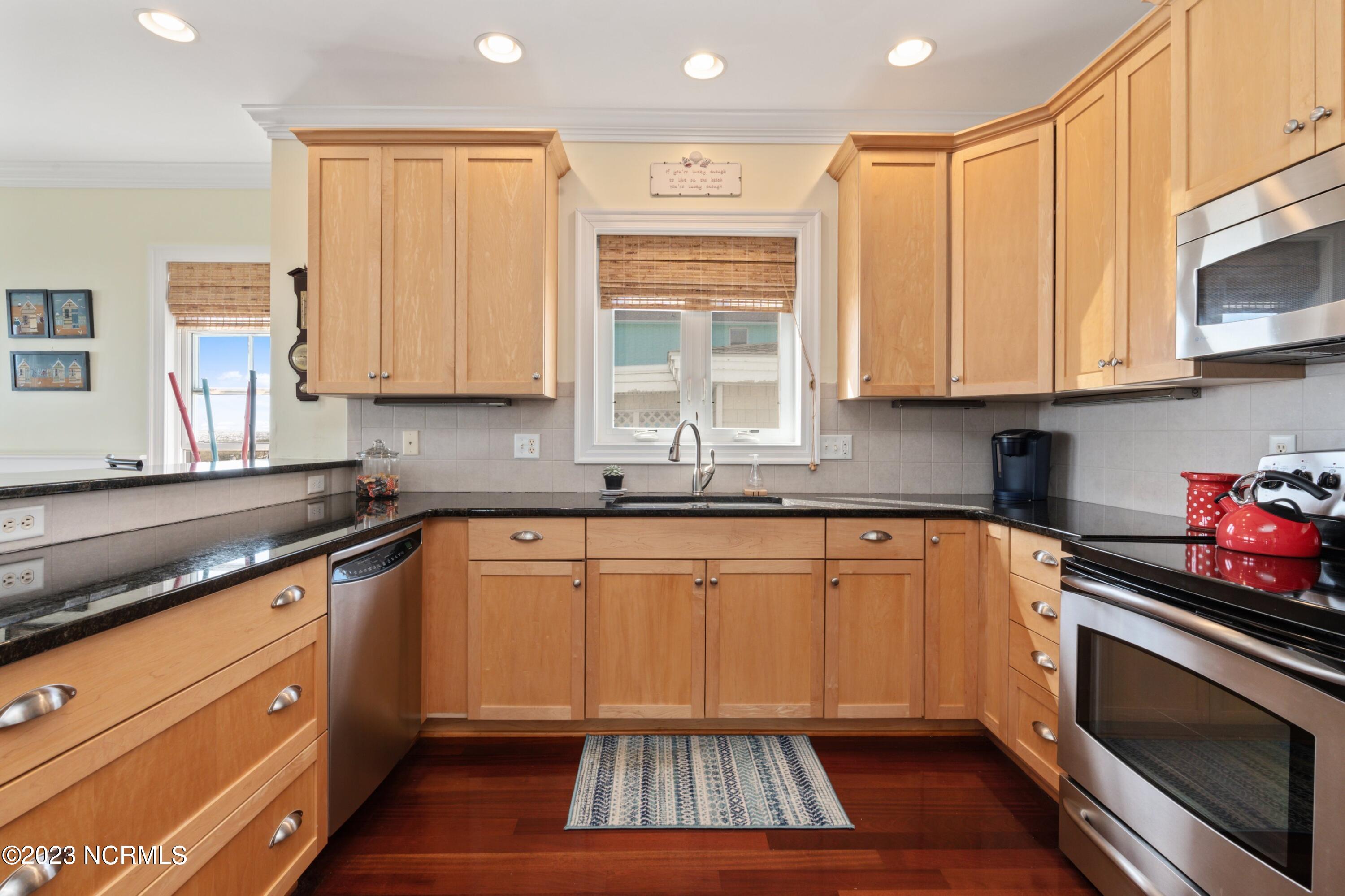 502 Carolina Beach Avenue N Unit: Unit 1