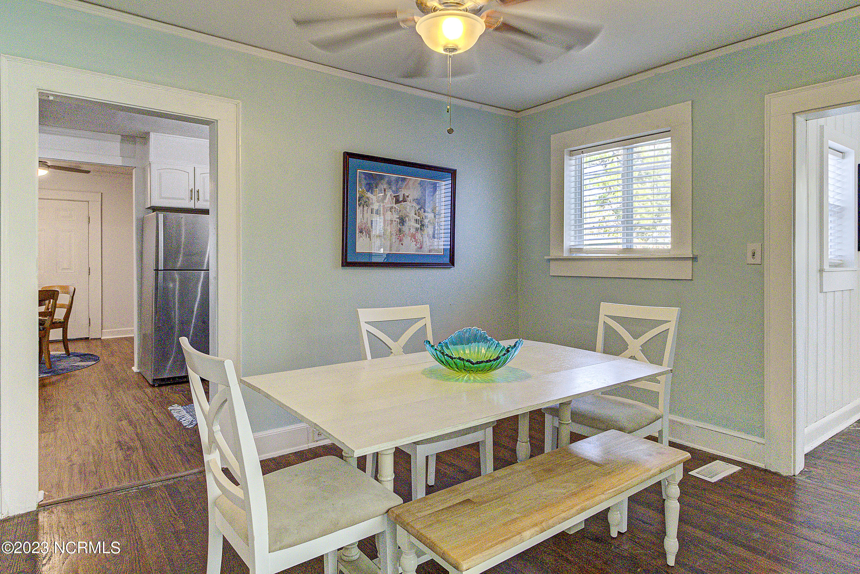 221 Northern Boulevard