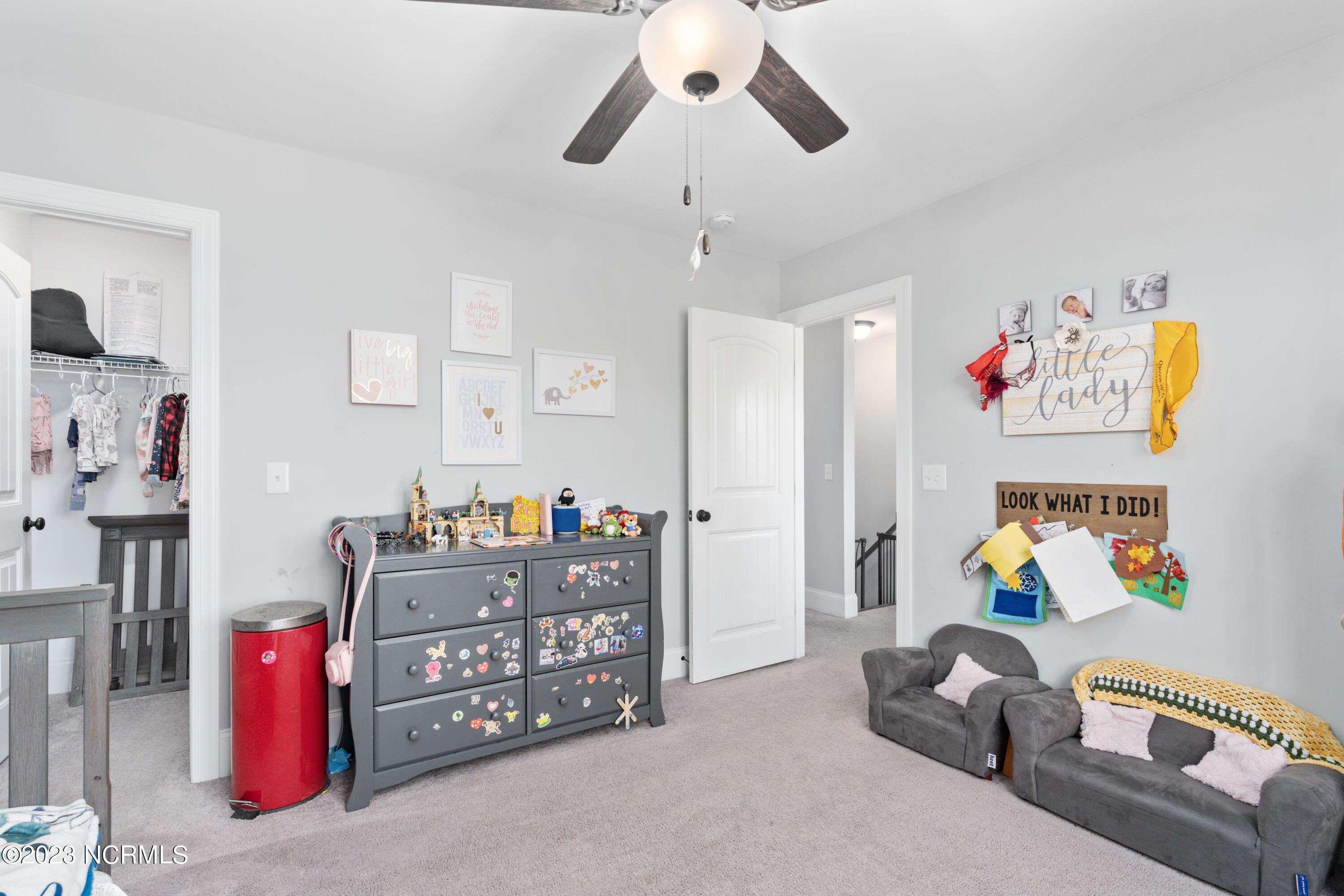 2364 Lakeside Circle