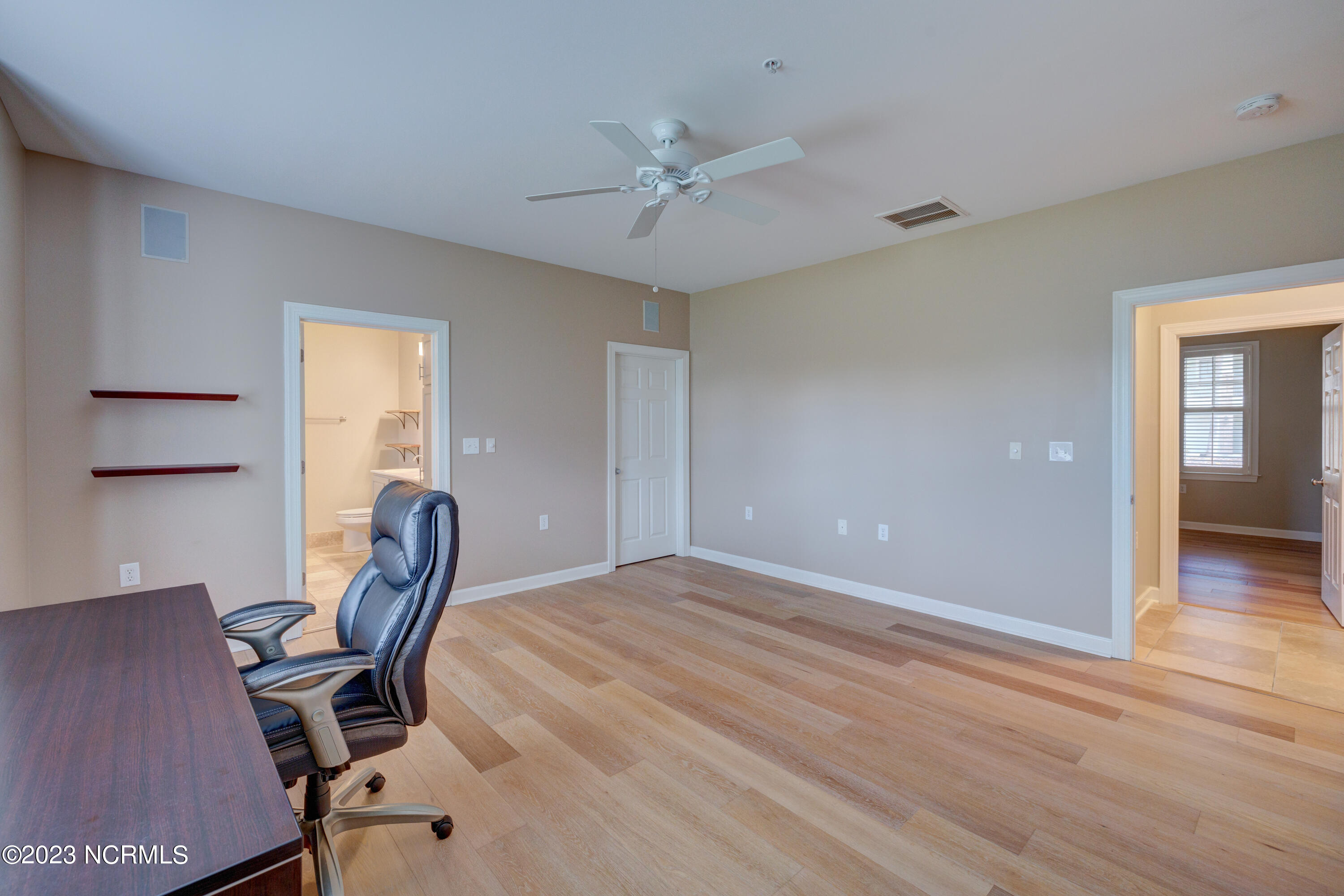 6813 Mayfaire Club Drive 101