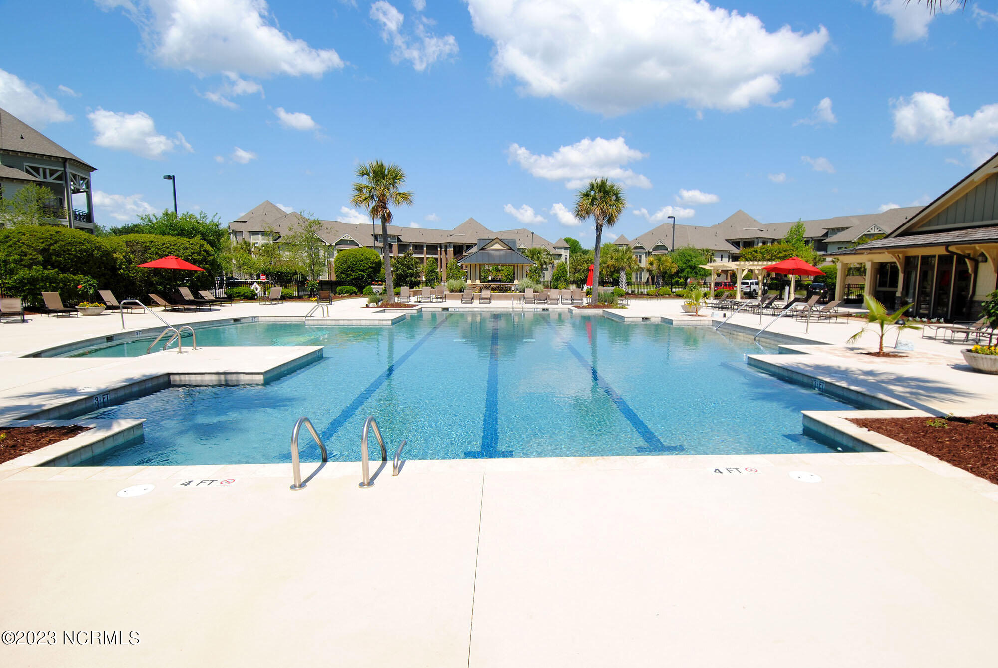 6813 Mayfaire Club Drive 101