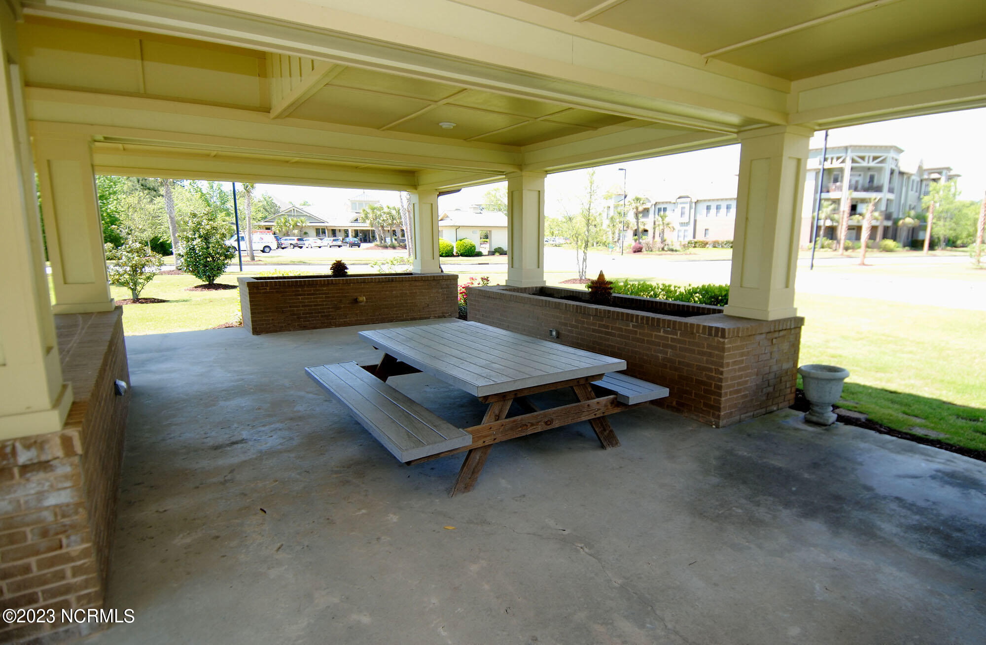 6813 Mayfaire Club Drive 101