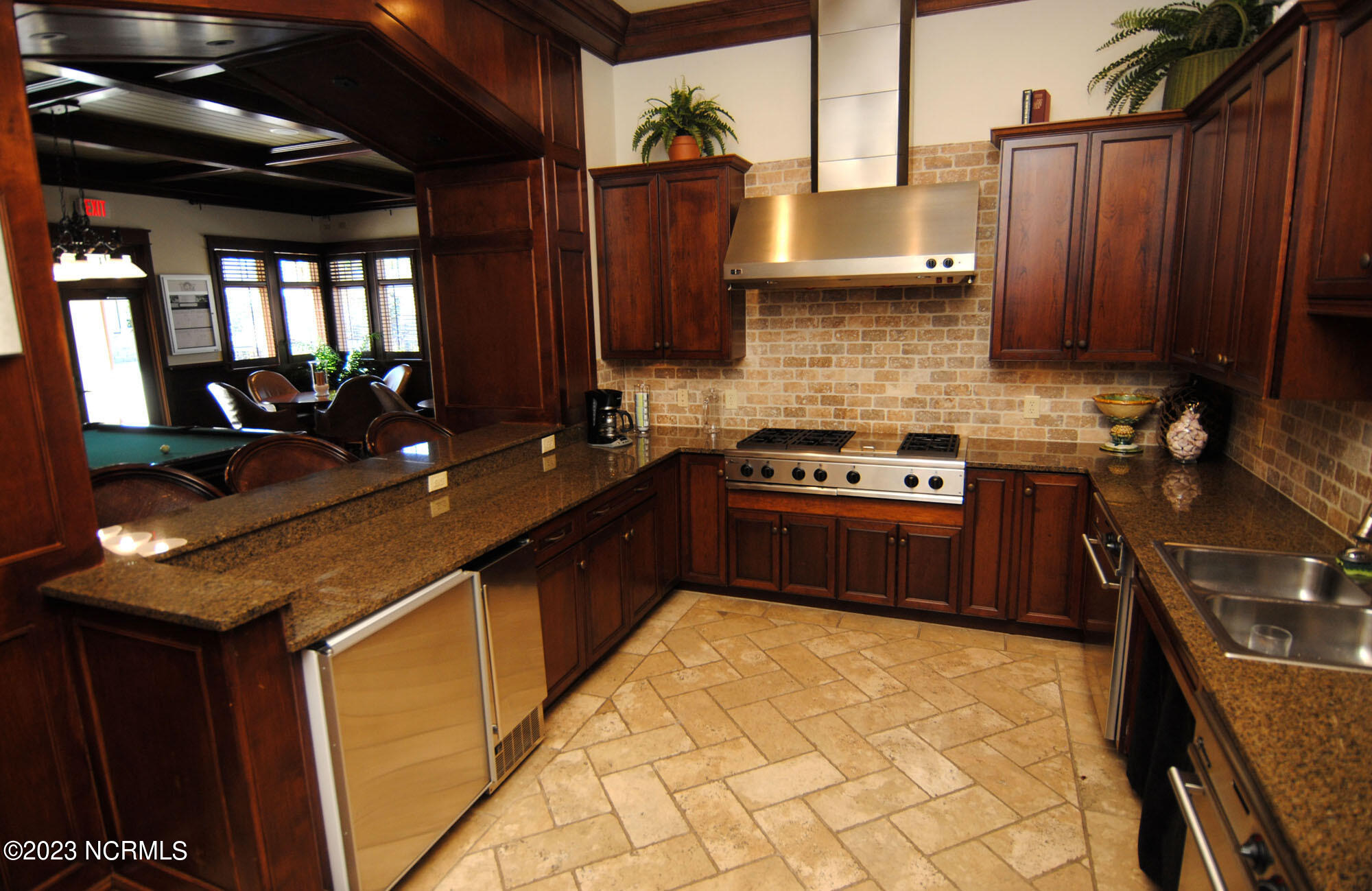 6813 Mayfaire Club Drive 101