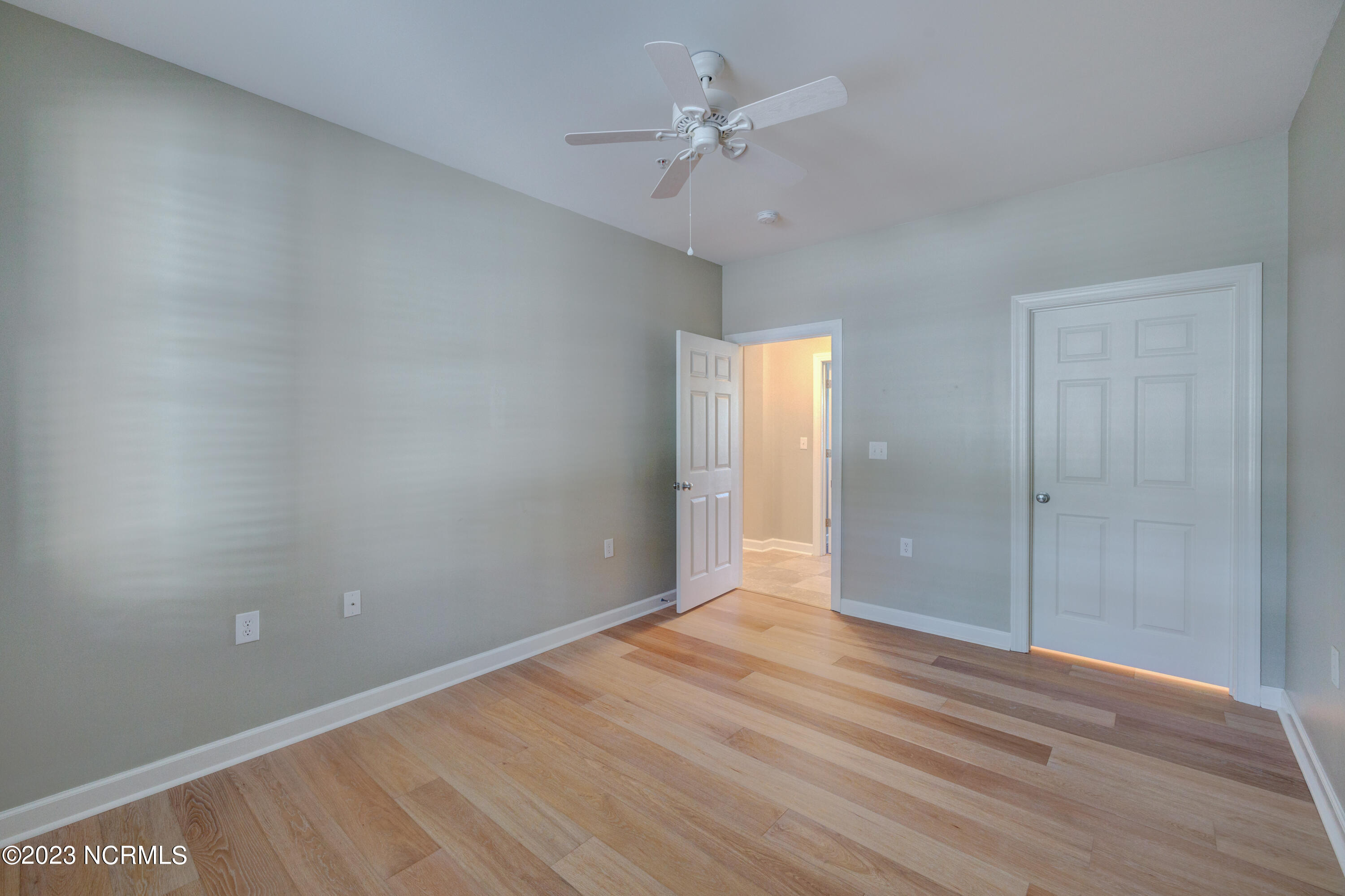 6813 Mayfaire Club Drive 101