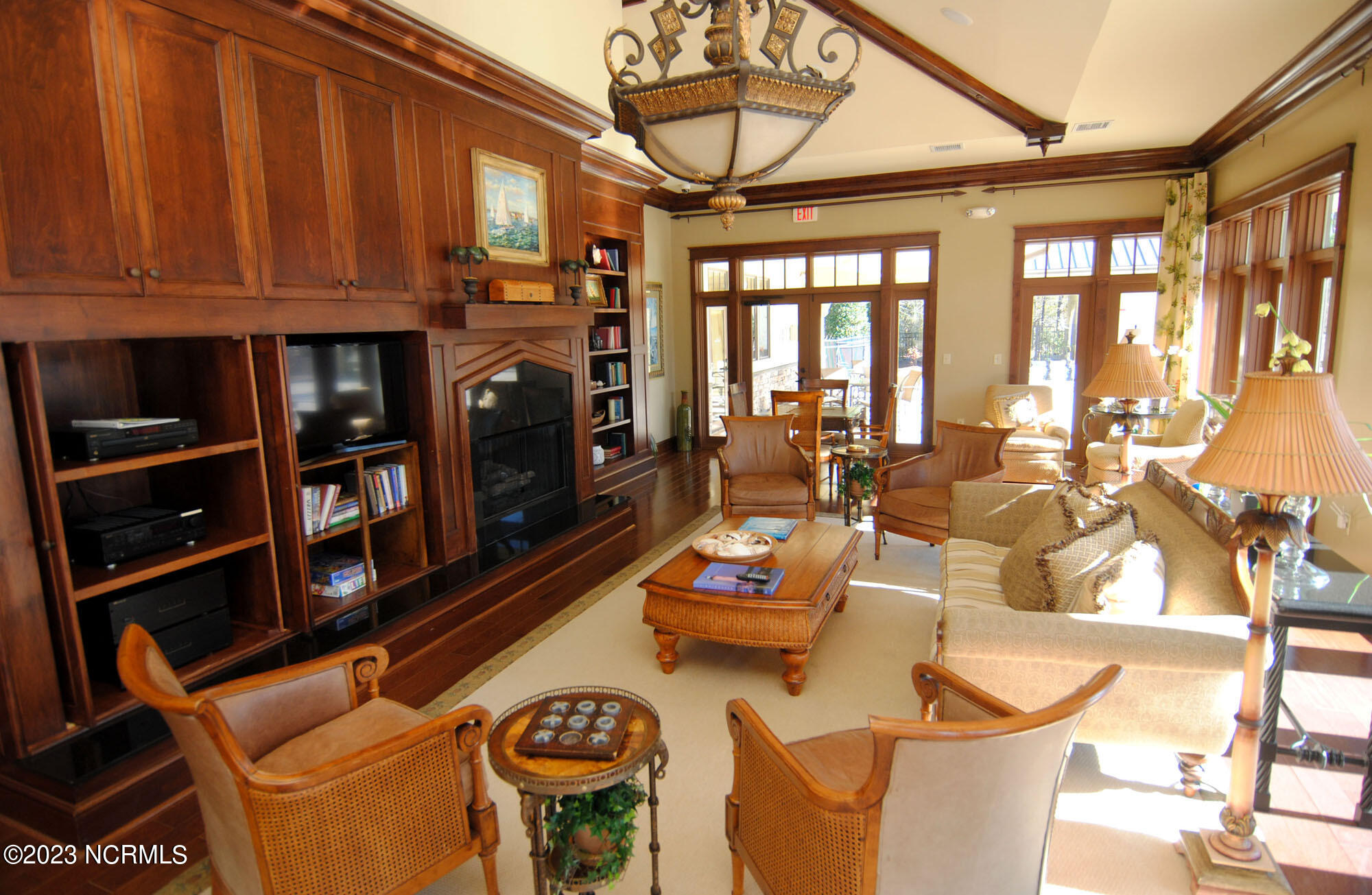 6813 Mayfaire Club Drive 101