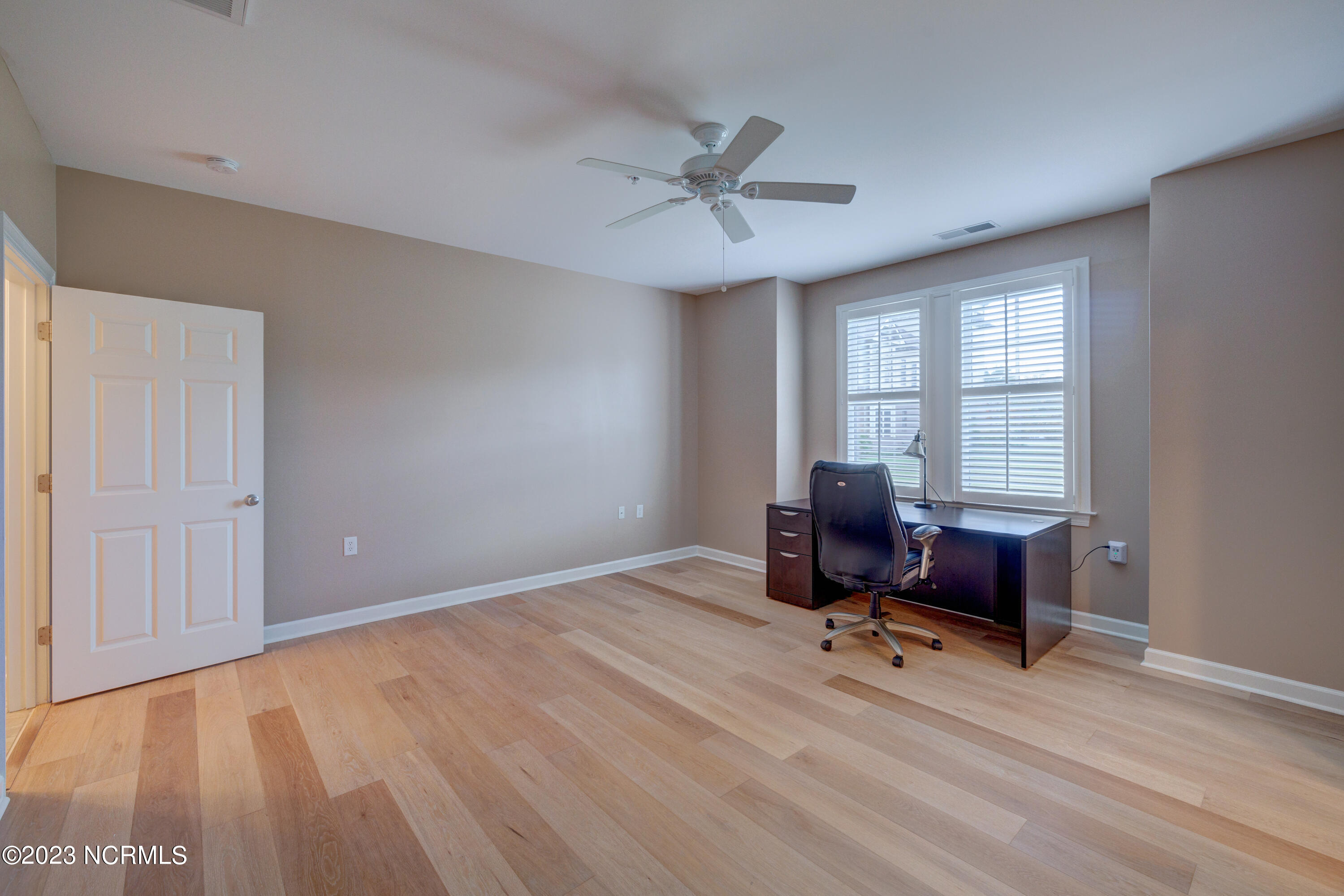 6813 Mayfaire Club Drive 101