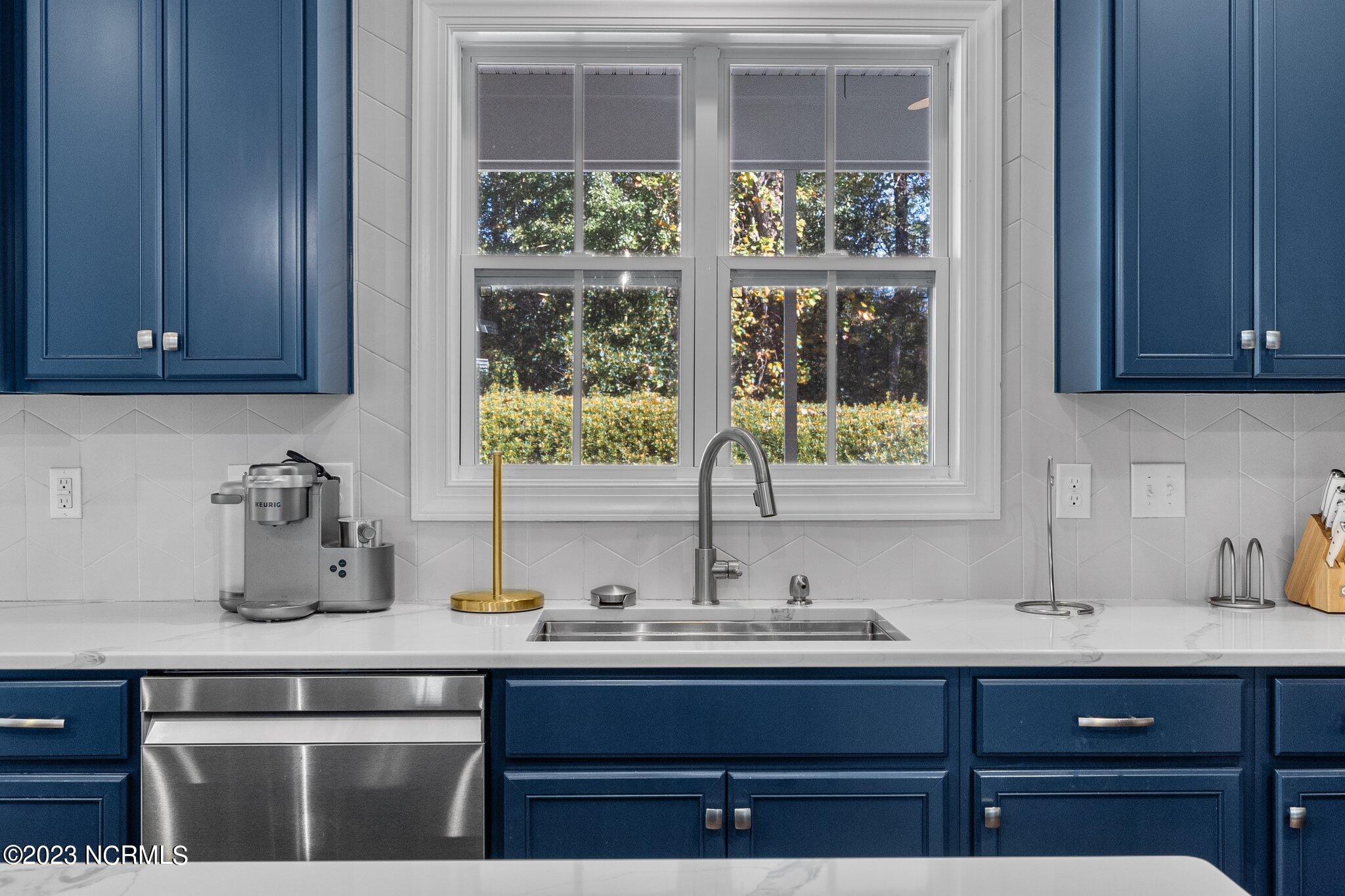 4229 Pine Hollow Drive