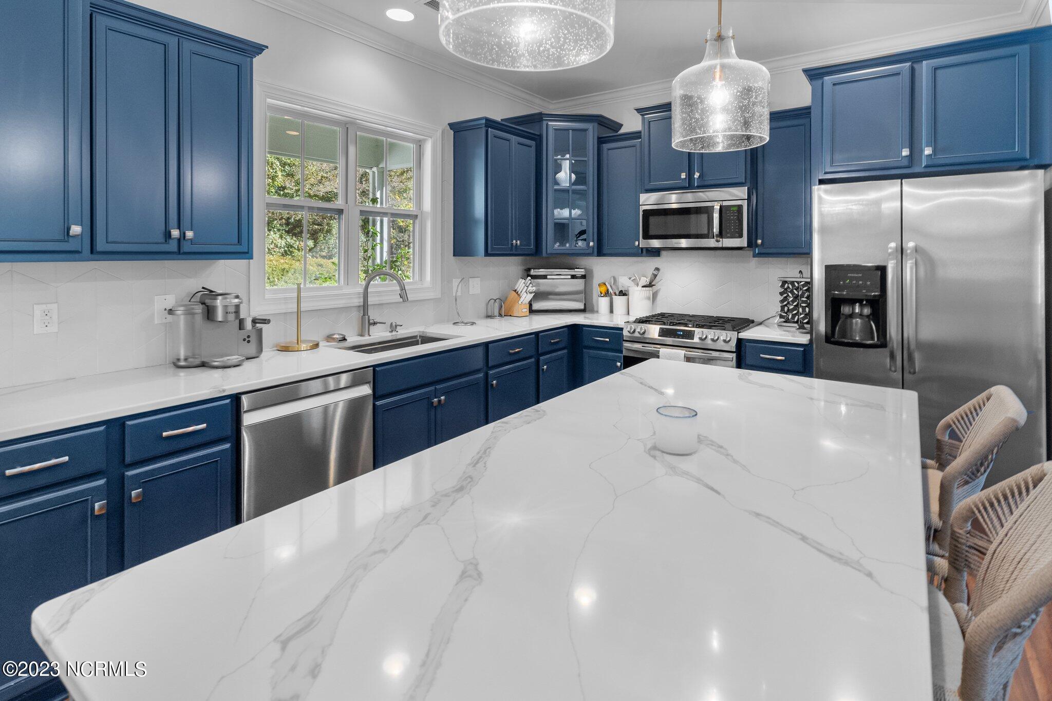 4229 Pine Hollow Drive