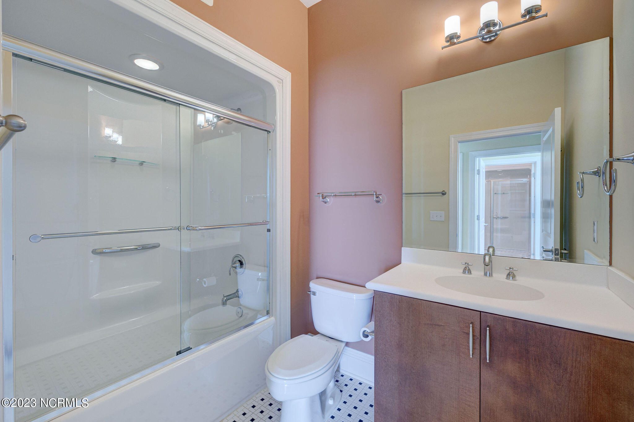 619 N 4th Street, Ste 301