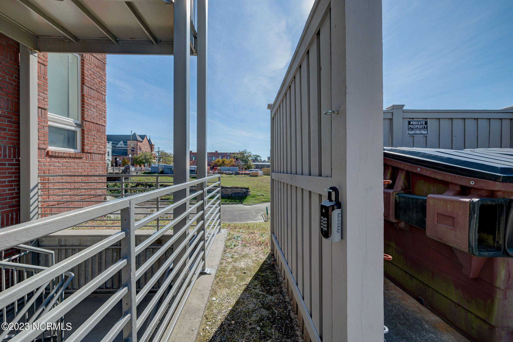 619 N 4th Street, Ste 301