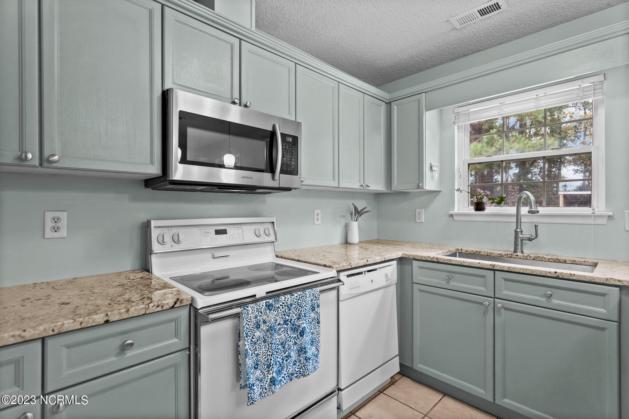 7218 Farrington Farms Drive