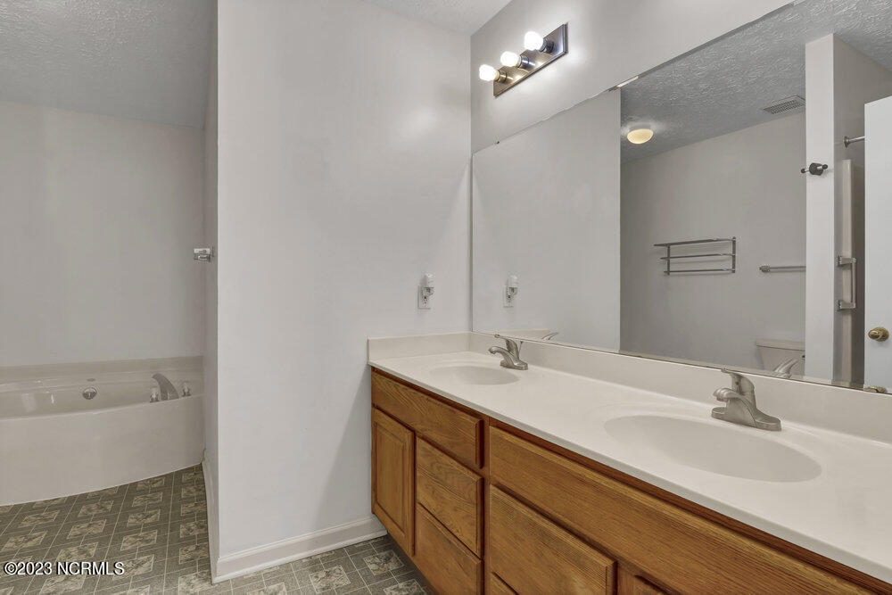 415 Charlotte Avenue