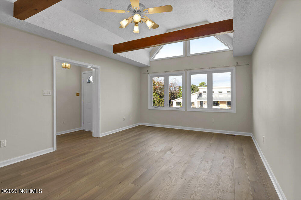 415 Charlotte Avenue