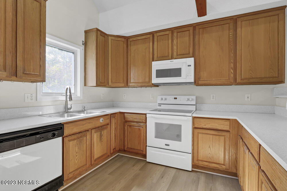 415 Charlotte Avenue