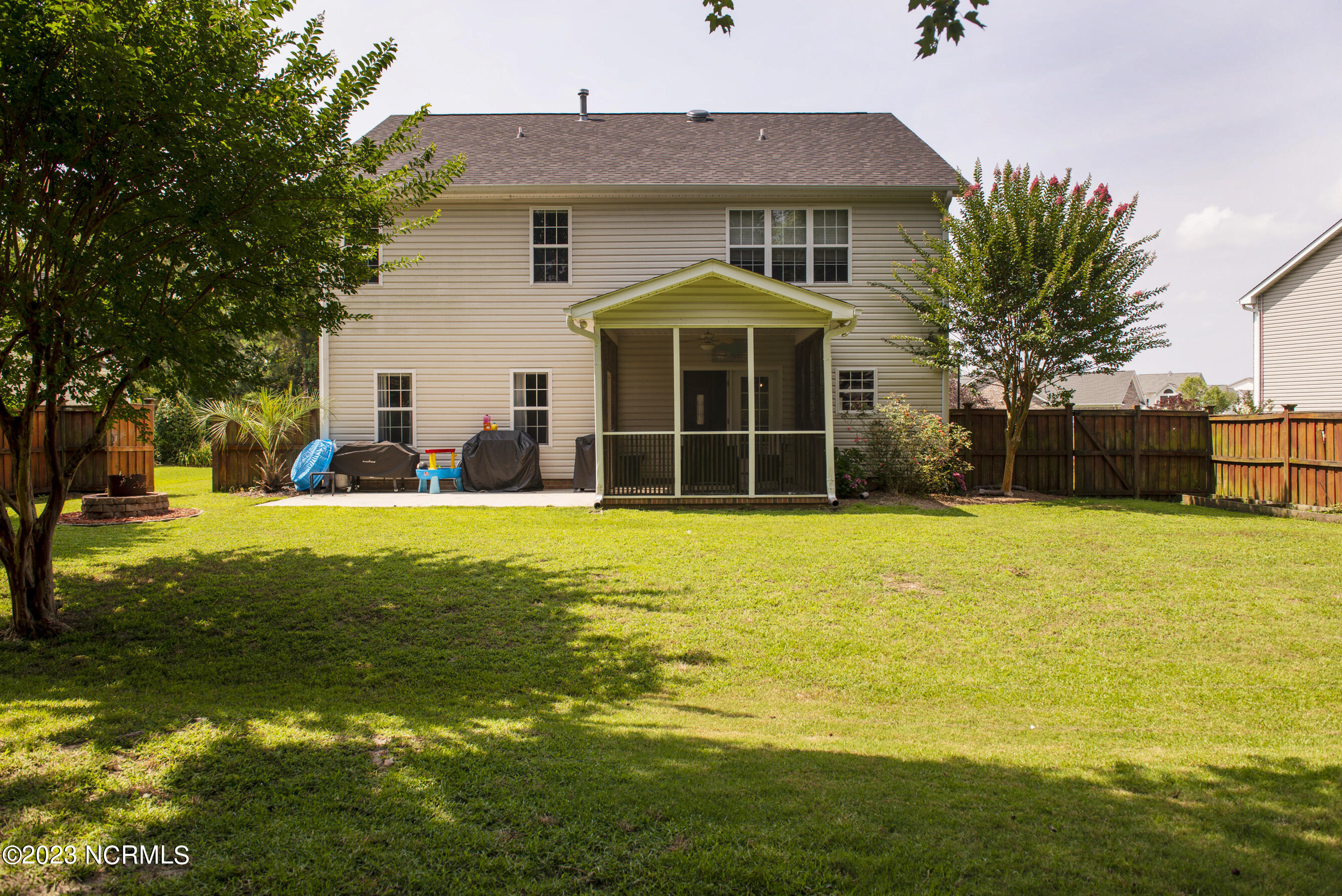 213 Longmeadow Drive