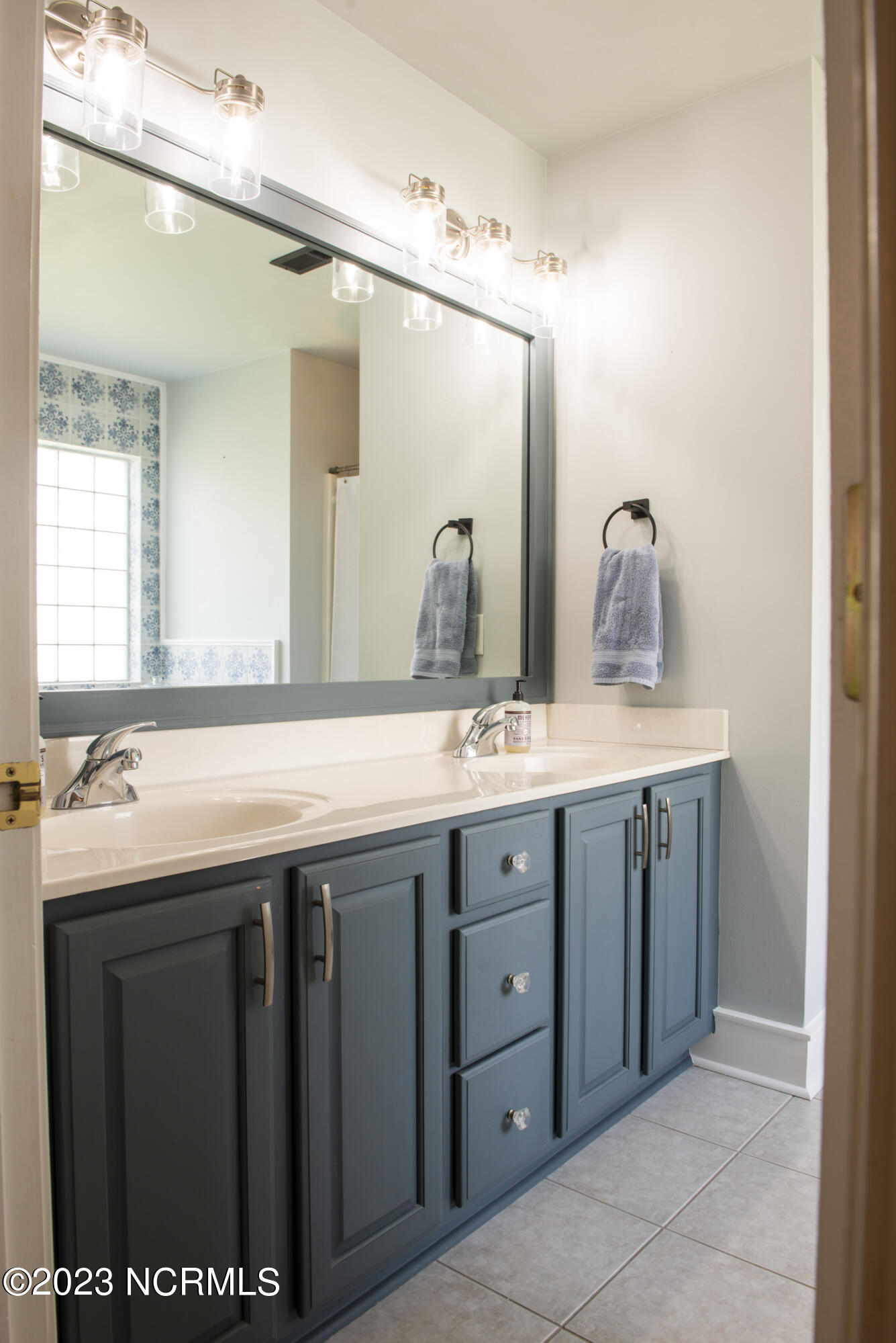 213 Longmeadow Drive