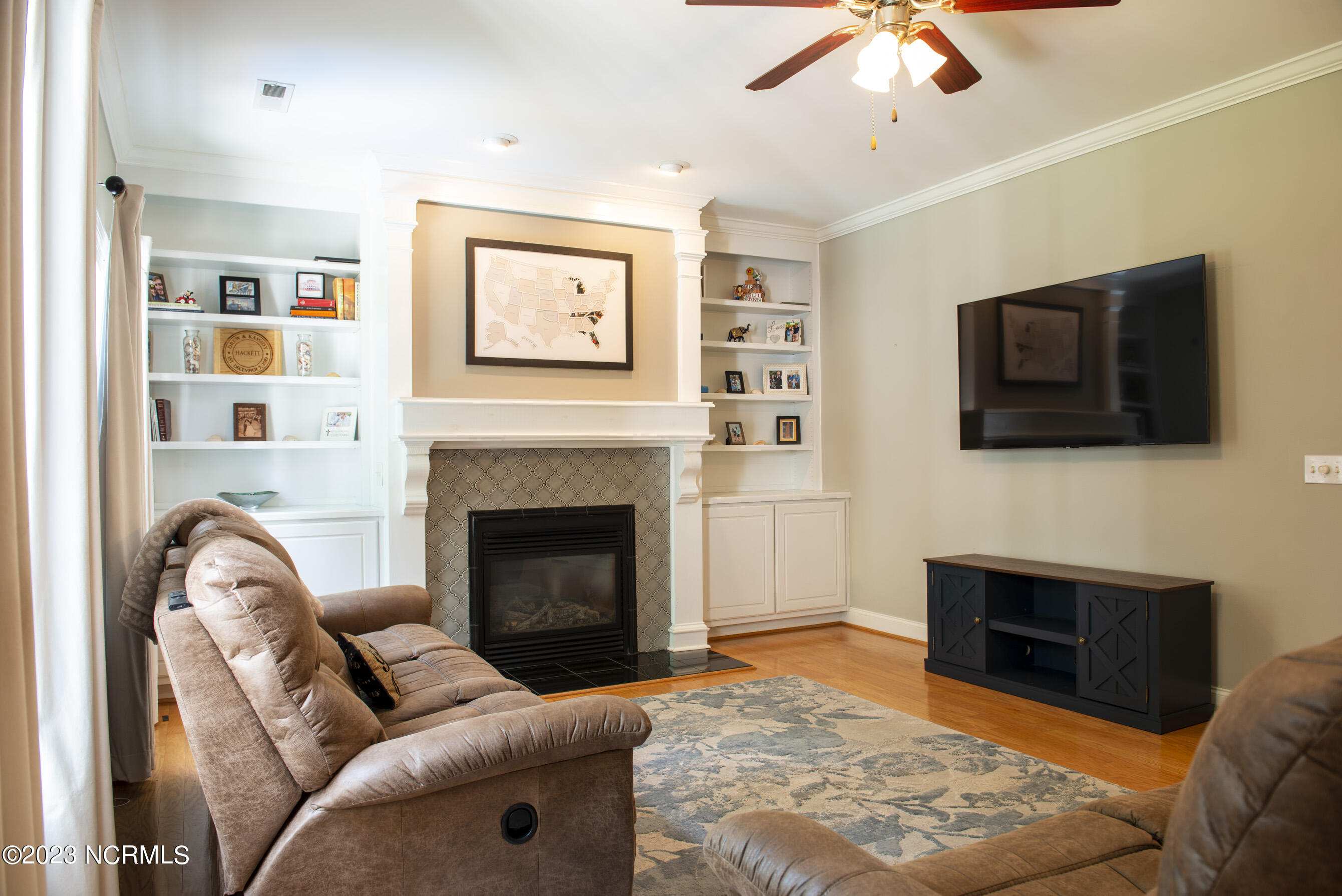 213 Longmeadow Drive