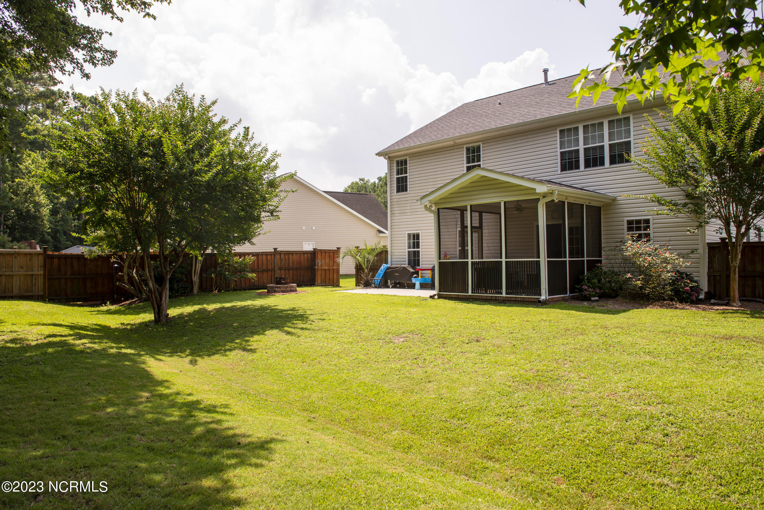 213 Longmeadow Drive