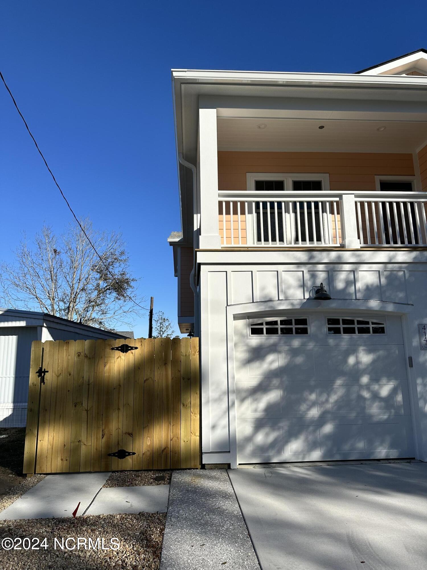 414 Goldsboro Avenue, 2