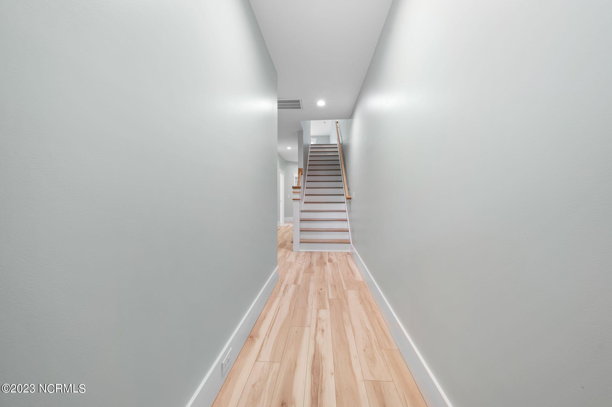 414 Goldsboro Avenue, 2