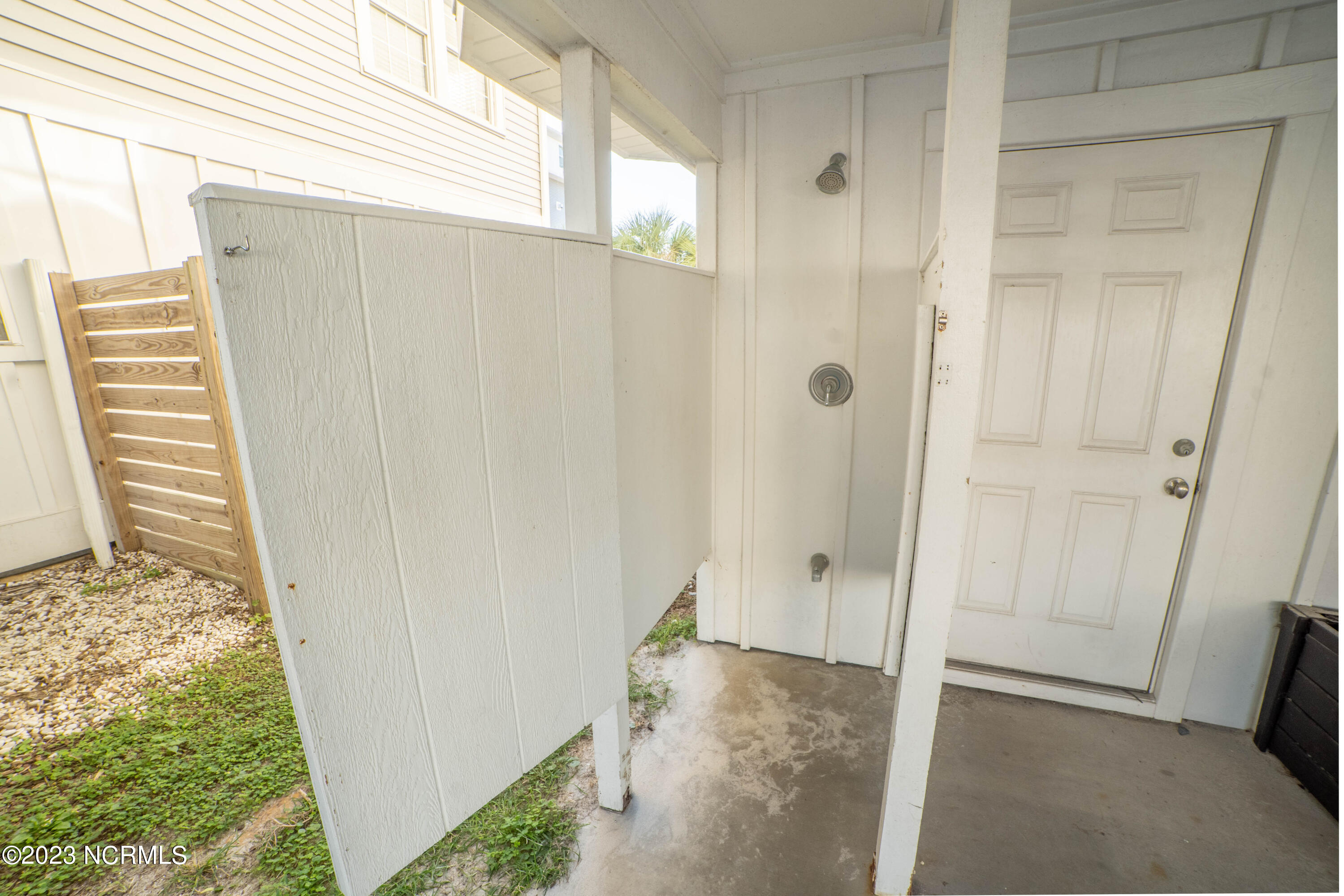 1508 S Lake Park Boulevard, 1