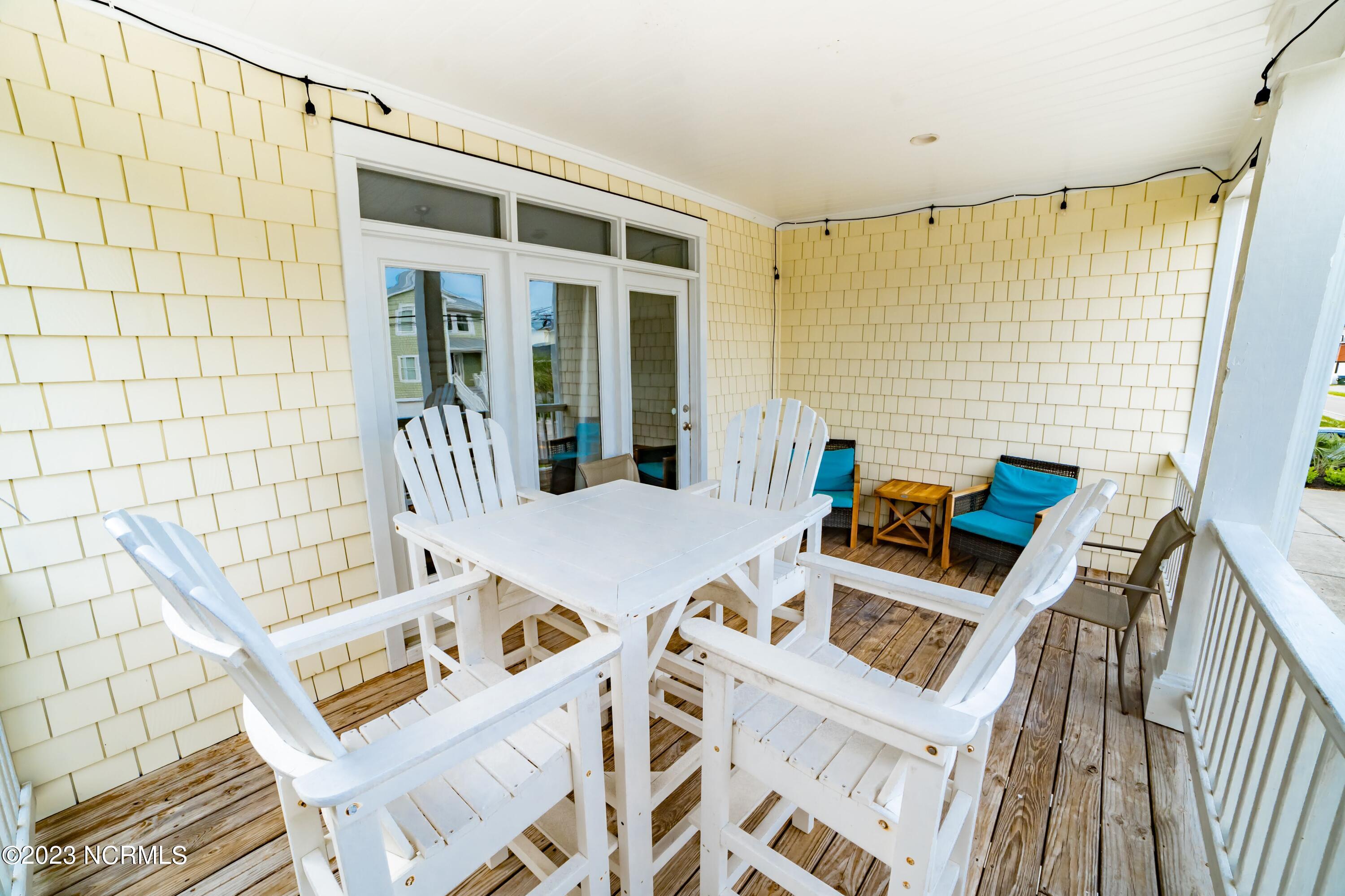 1508 S Lake Park Boulevard, 1