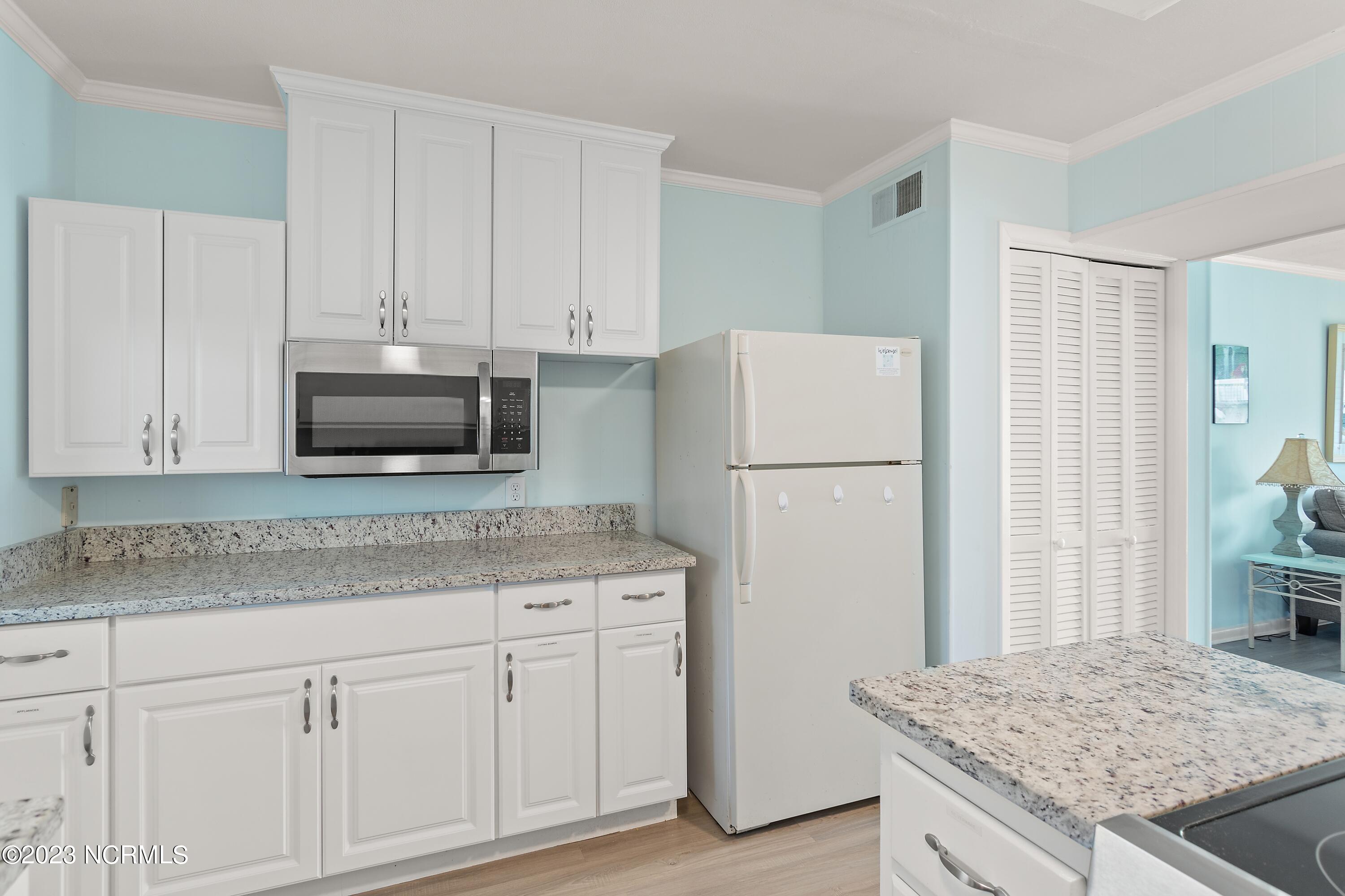 298 Ocean Boulevard W # 103