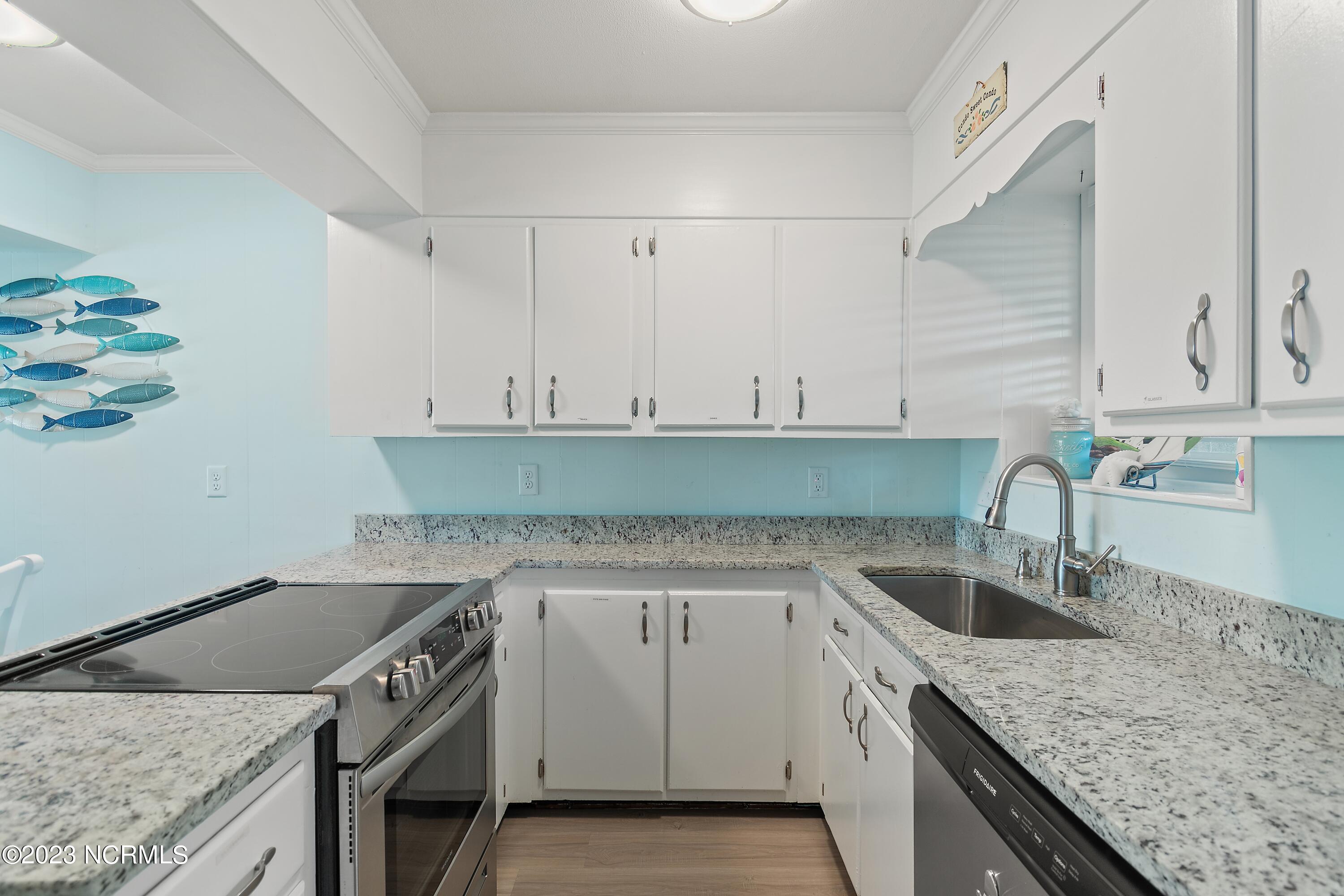 298 Ocean Boulevard W # 103