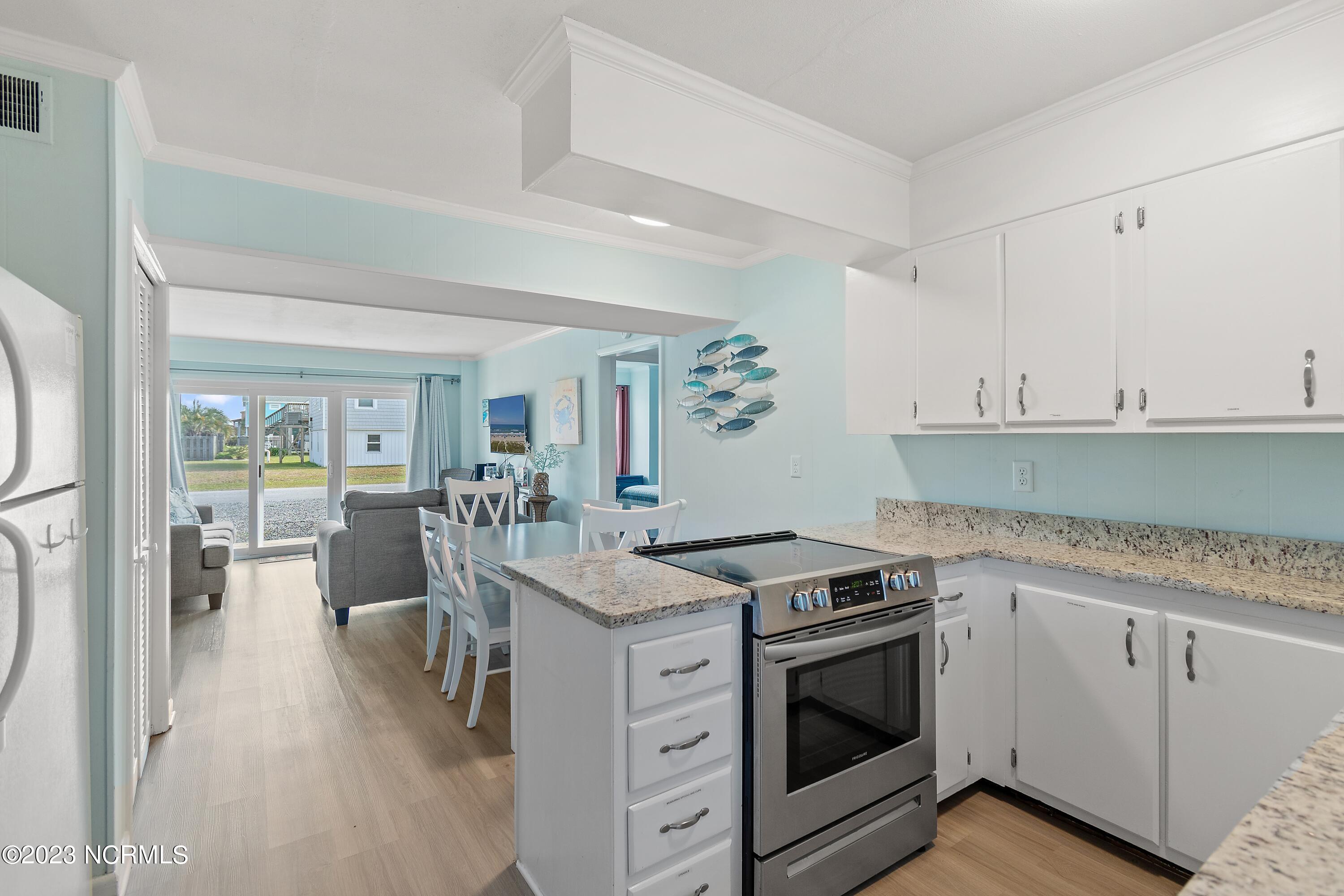 298 Ocean Boulevard W # 103