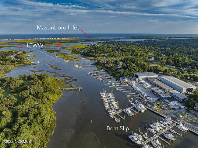 6338 Oleander Drive, 04