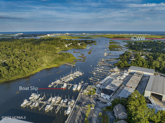 6338 Oleander Drive, 04