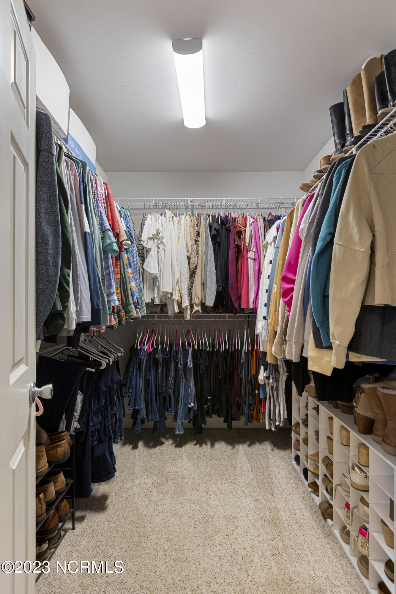 8601 Plantation Landing Drive