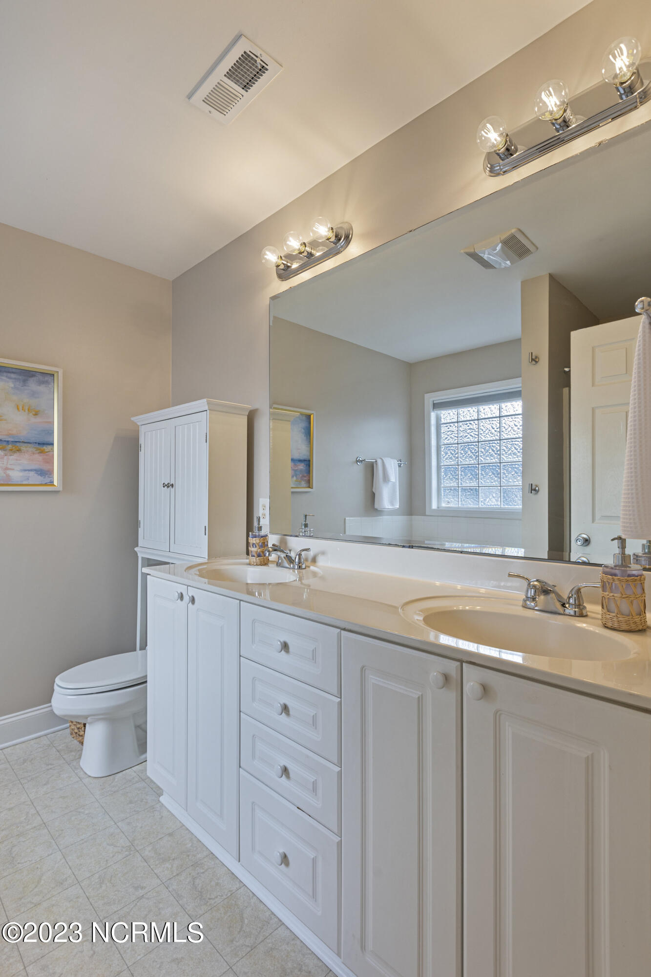 8601 Plantation Landing Drive