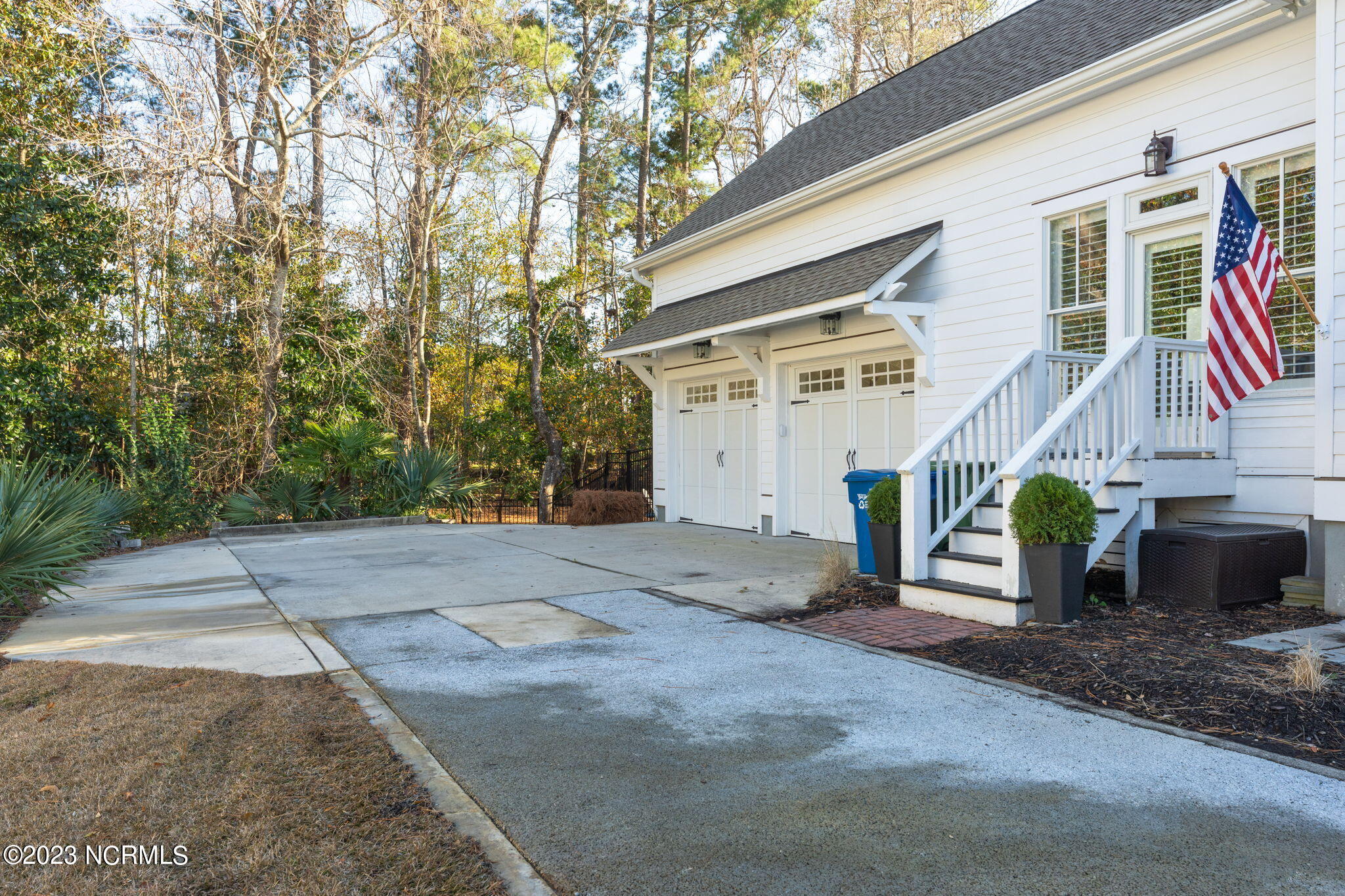 2505 Royal Palm Lane