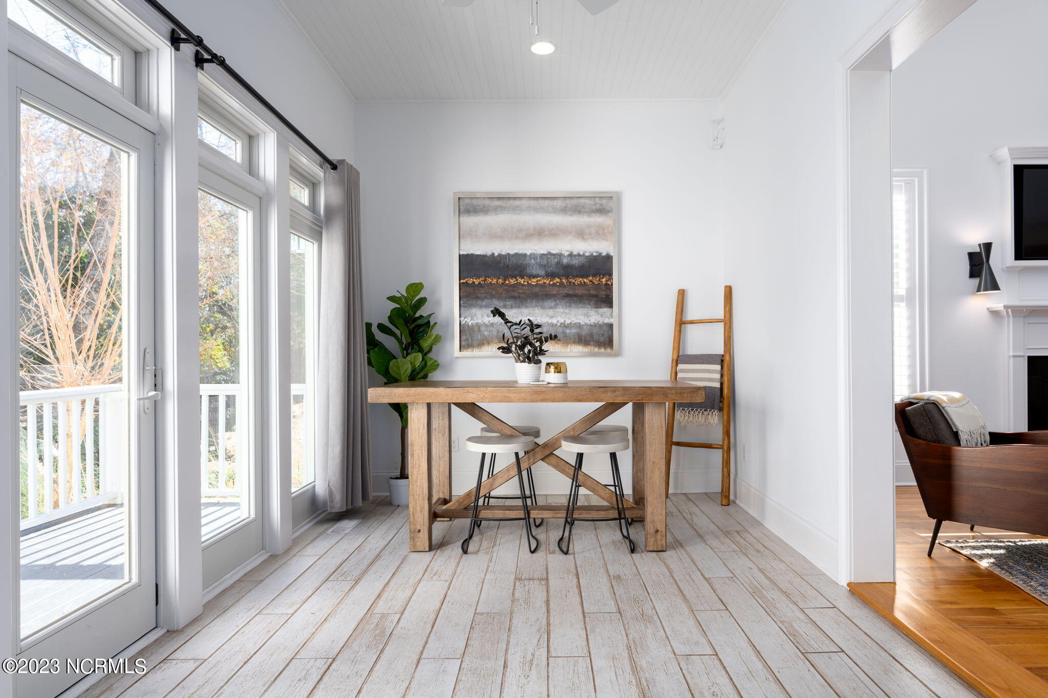 2505 Royal Palm Lane