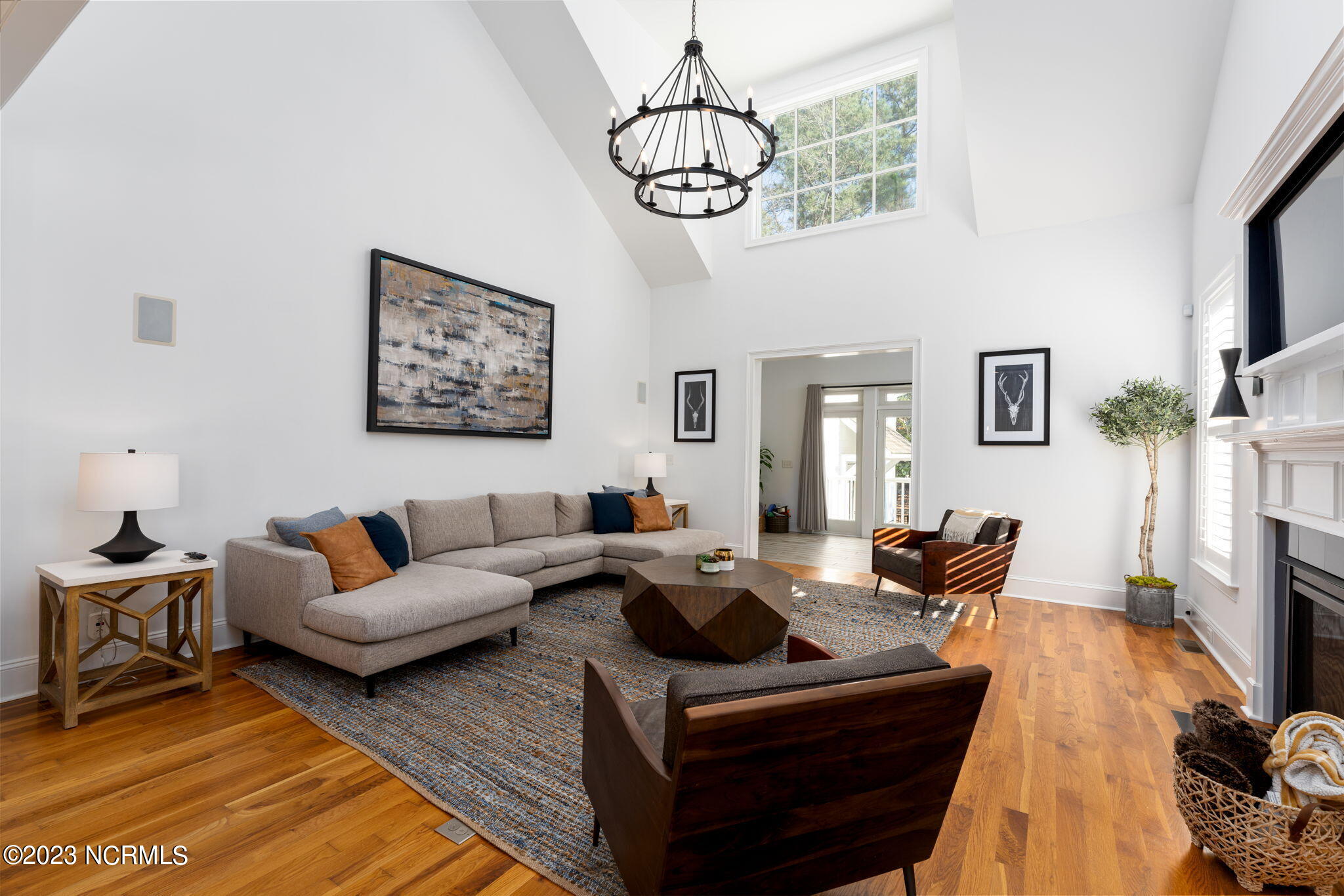 2505 Royal Palm Lane