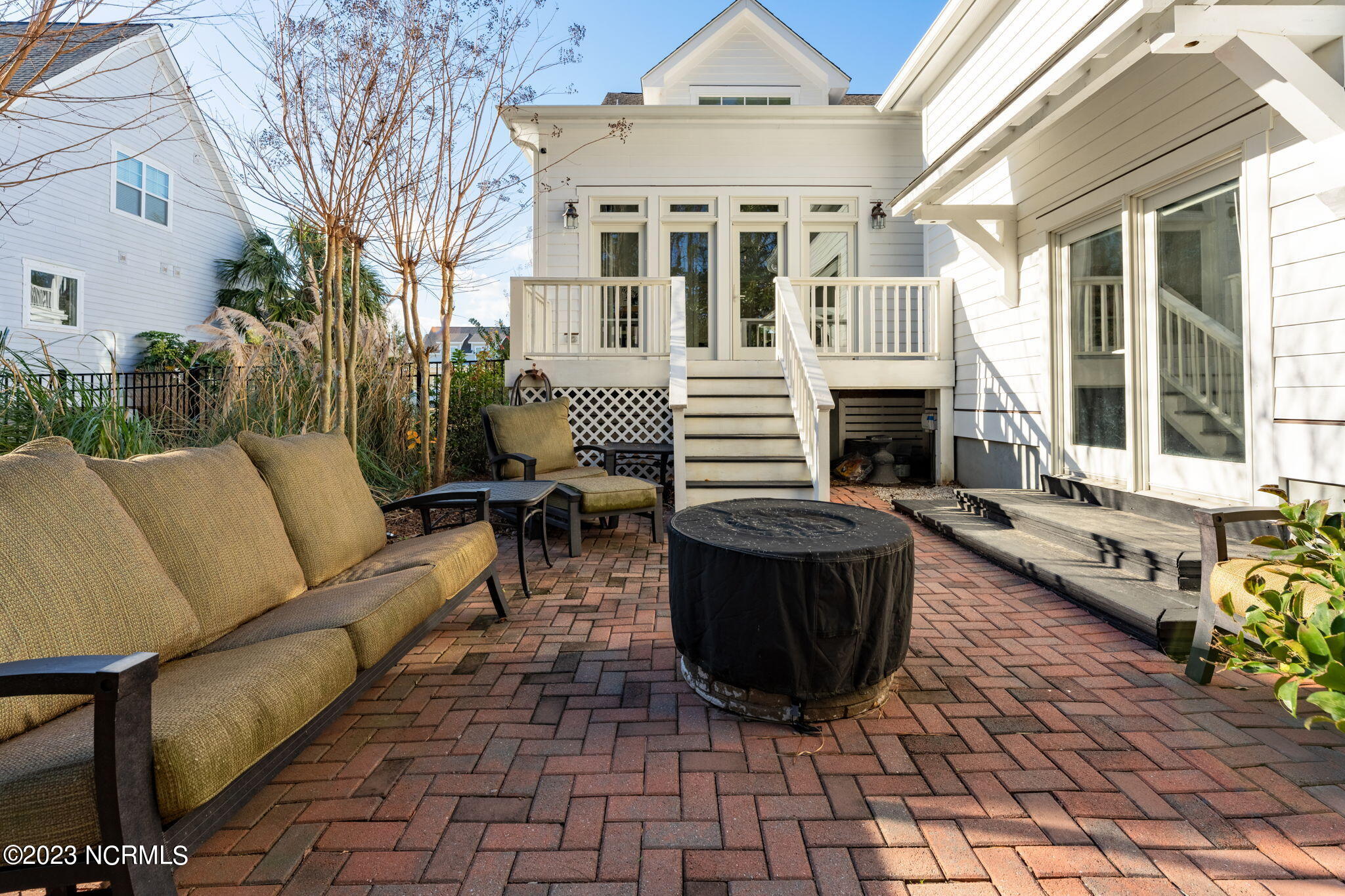 2505 Royal Palm Lane