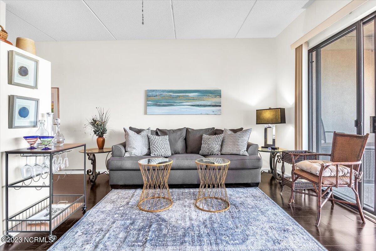 106 N Water Street 908