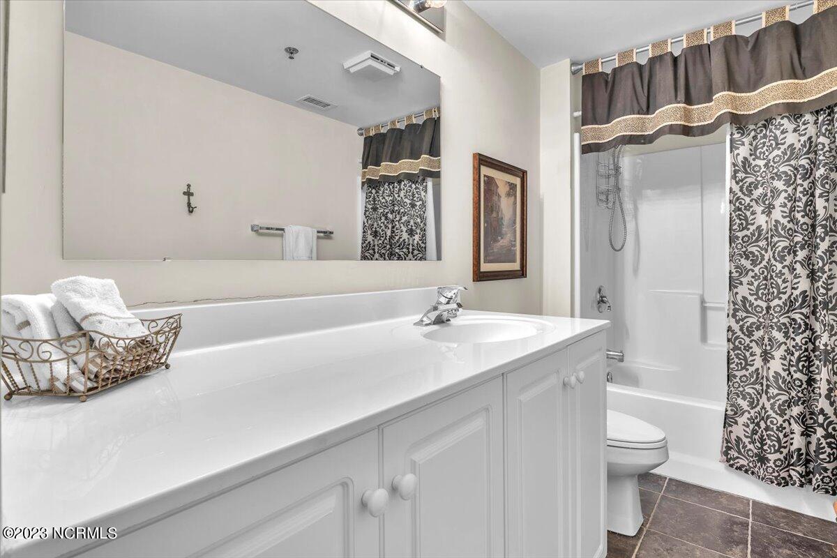 106 N Water Street 908