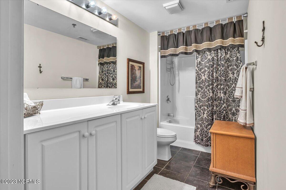 106 N Water Street 908