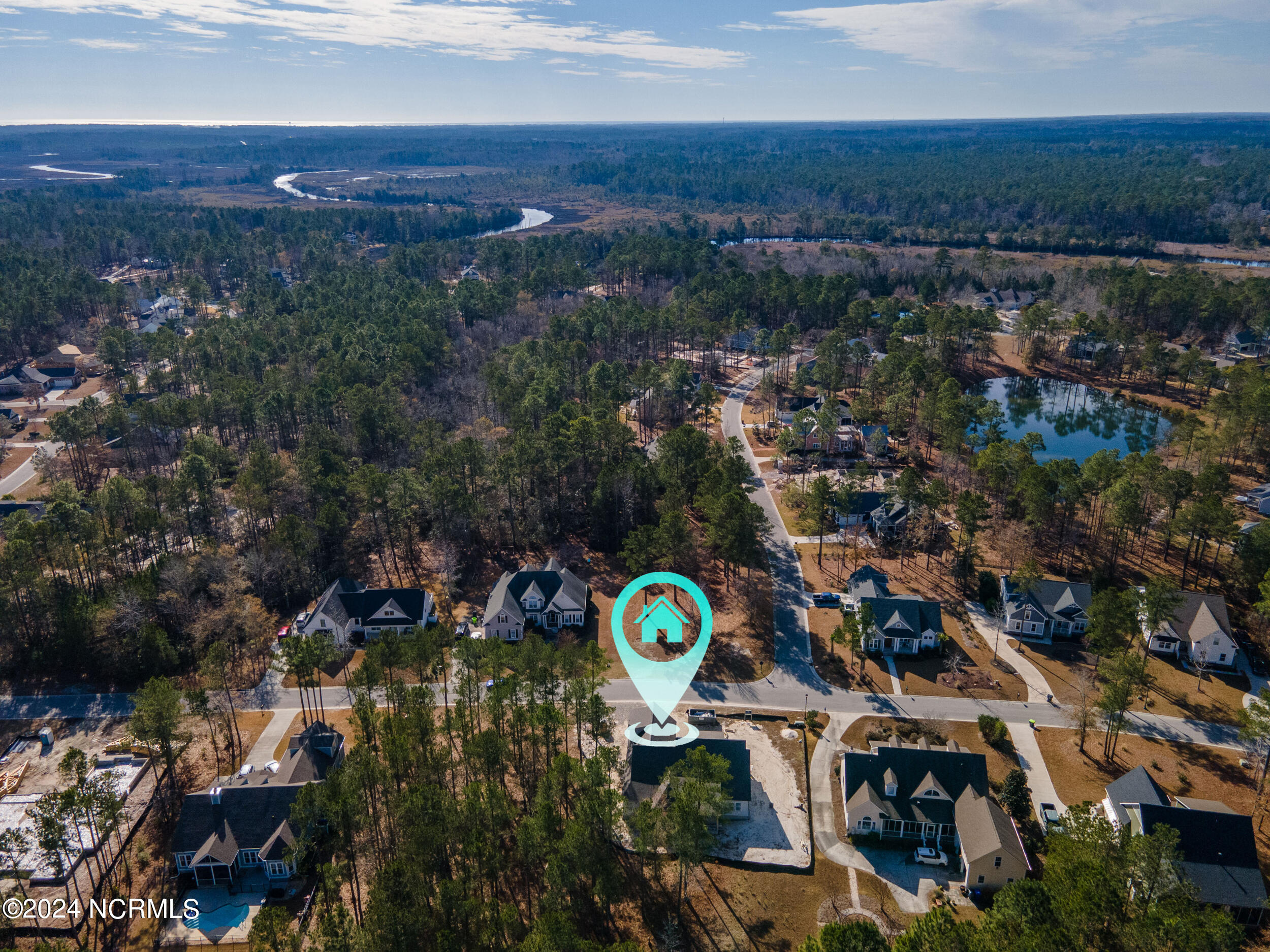 627 Summerhaven Lane SE