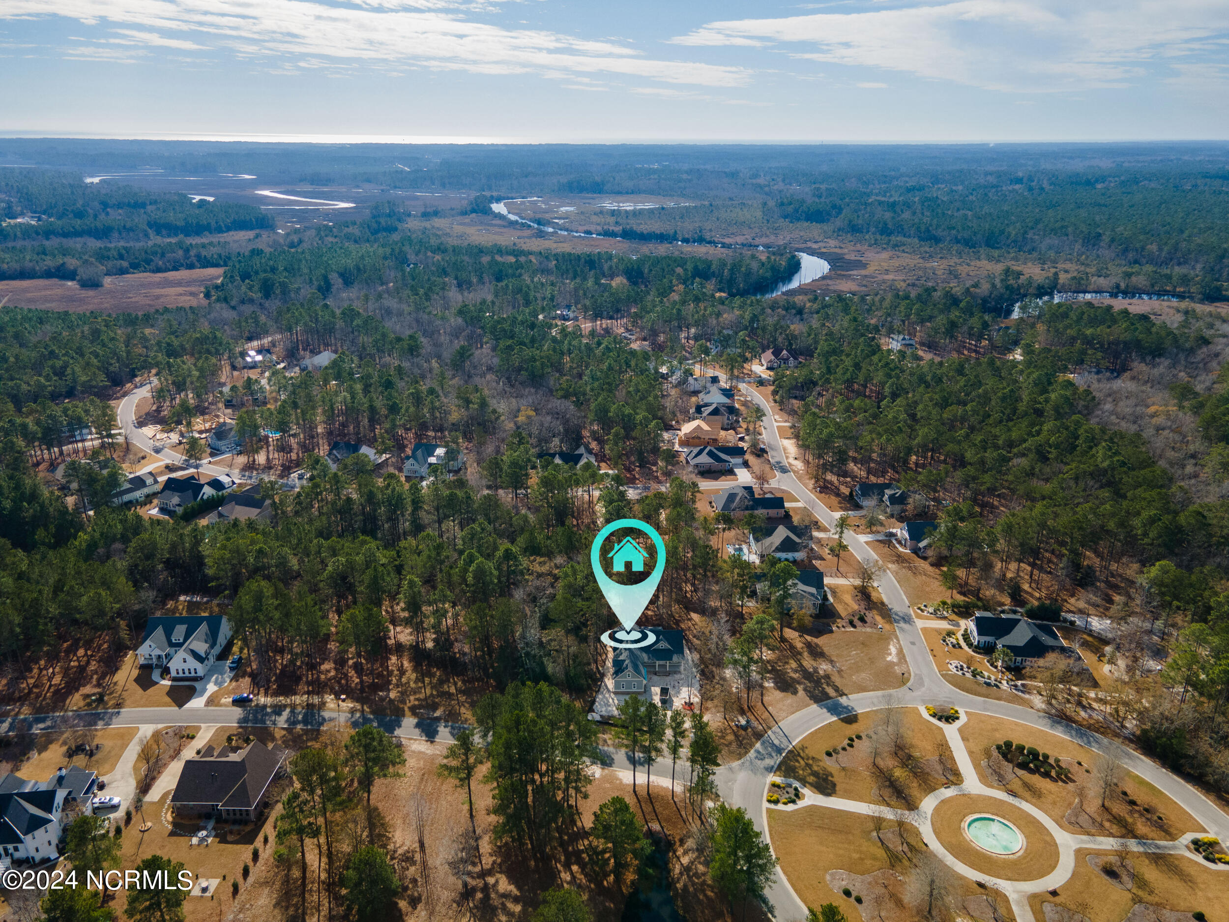 815 Breezewood Drive SE