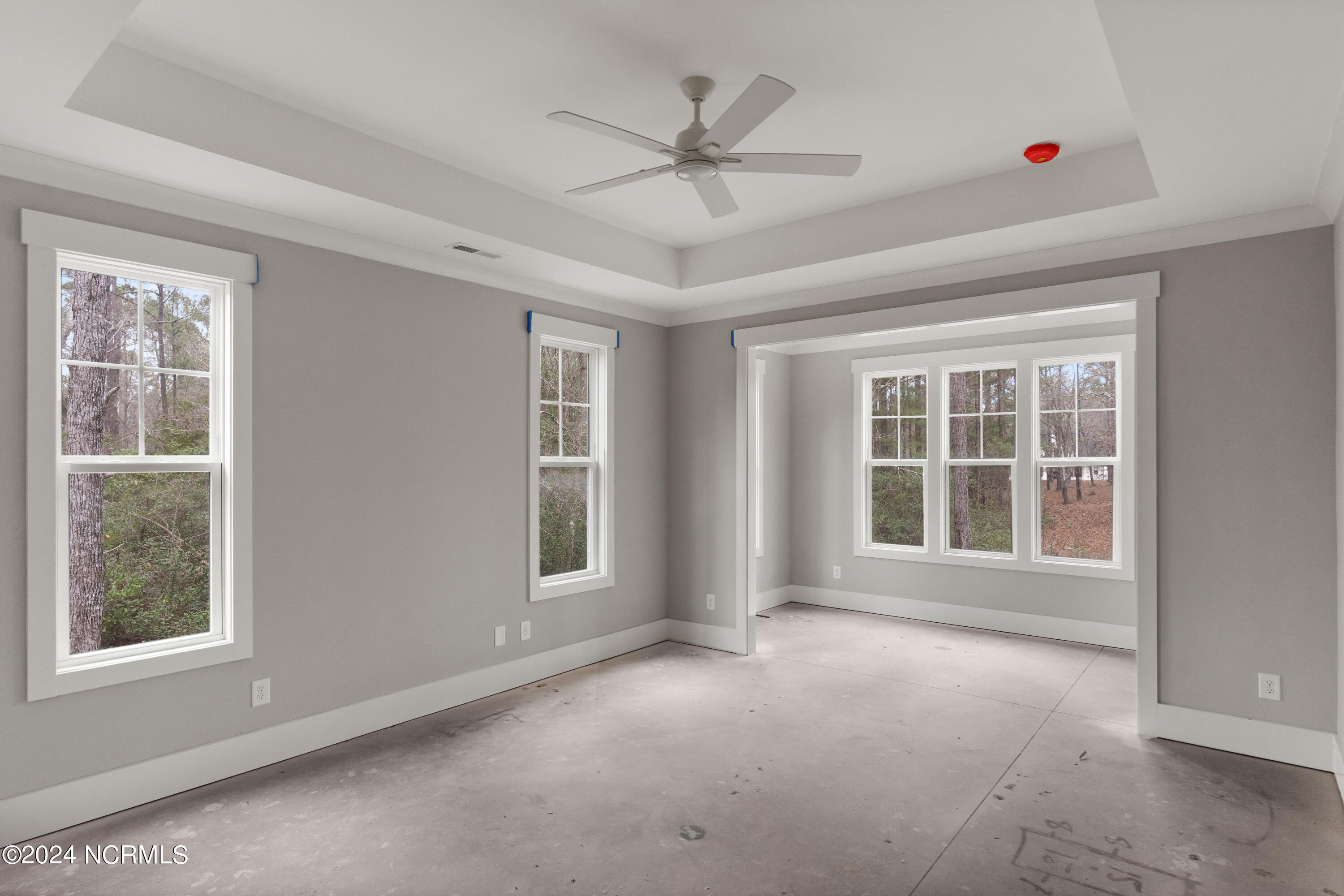 815 Breezewood Drive SE