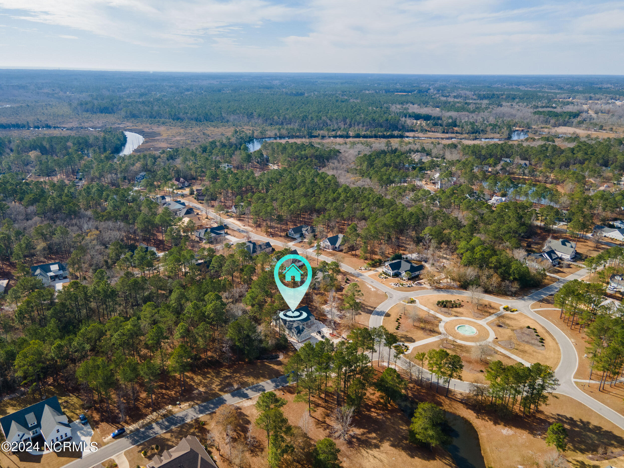 815 Breezewood Drive SE